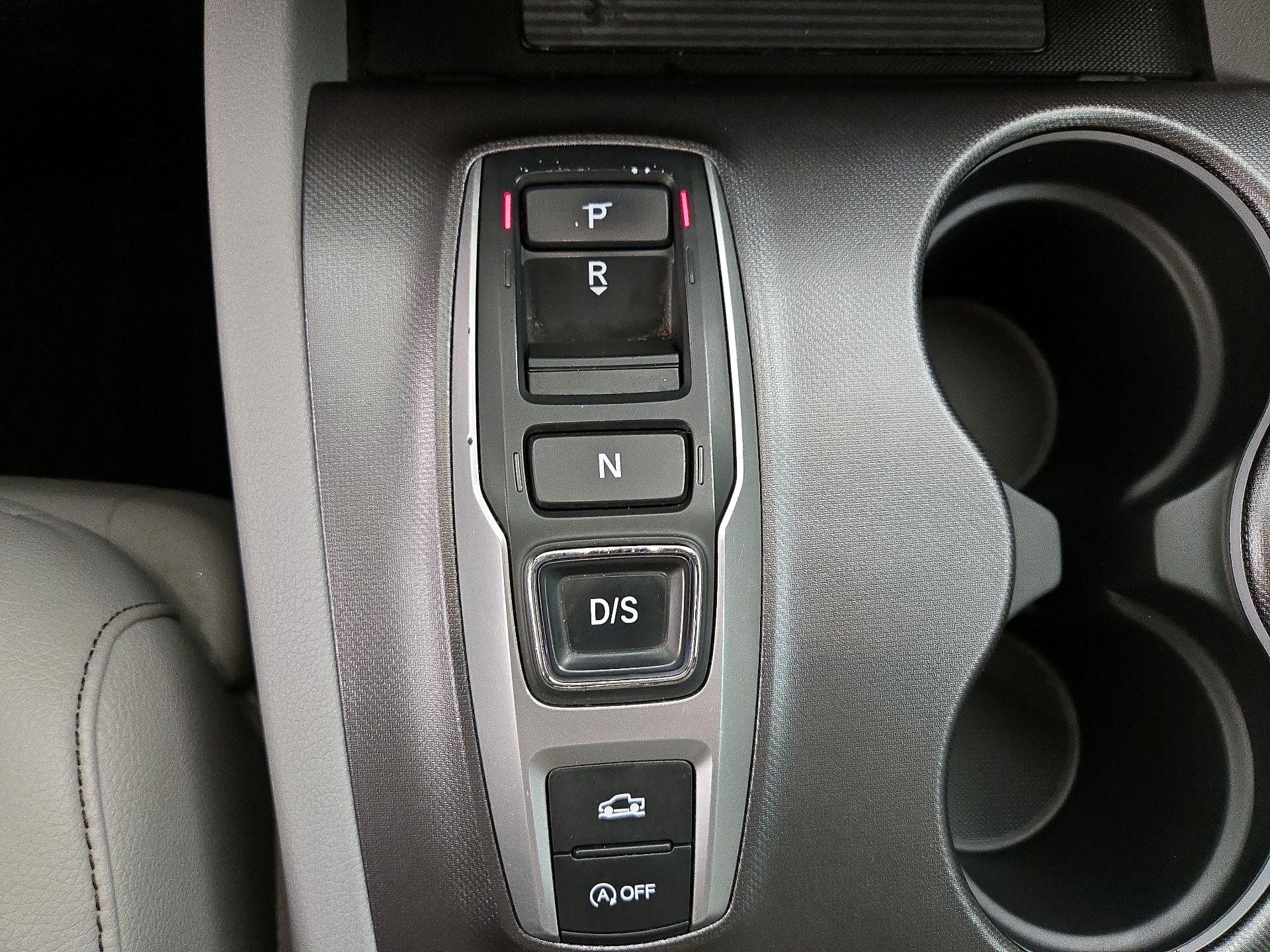 Thumbnail: 2023 Honda Ridgeline - 18