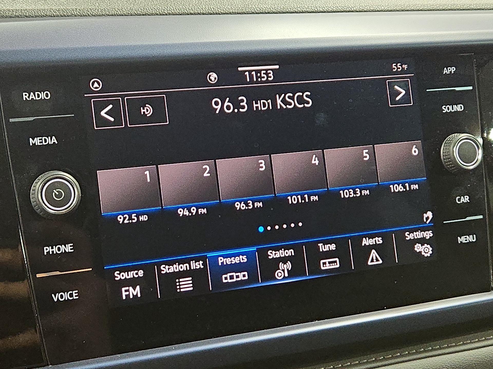 Thumbnail: 2024 Volkswagen Taos - 15