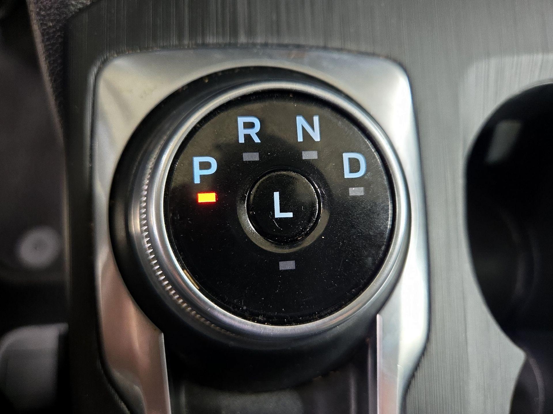 Thumbnail: 2022 Ford Escape - 17