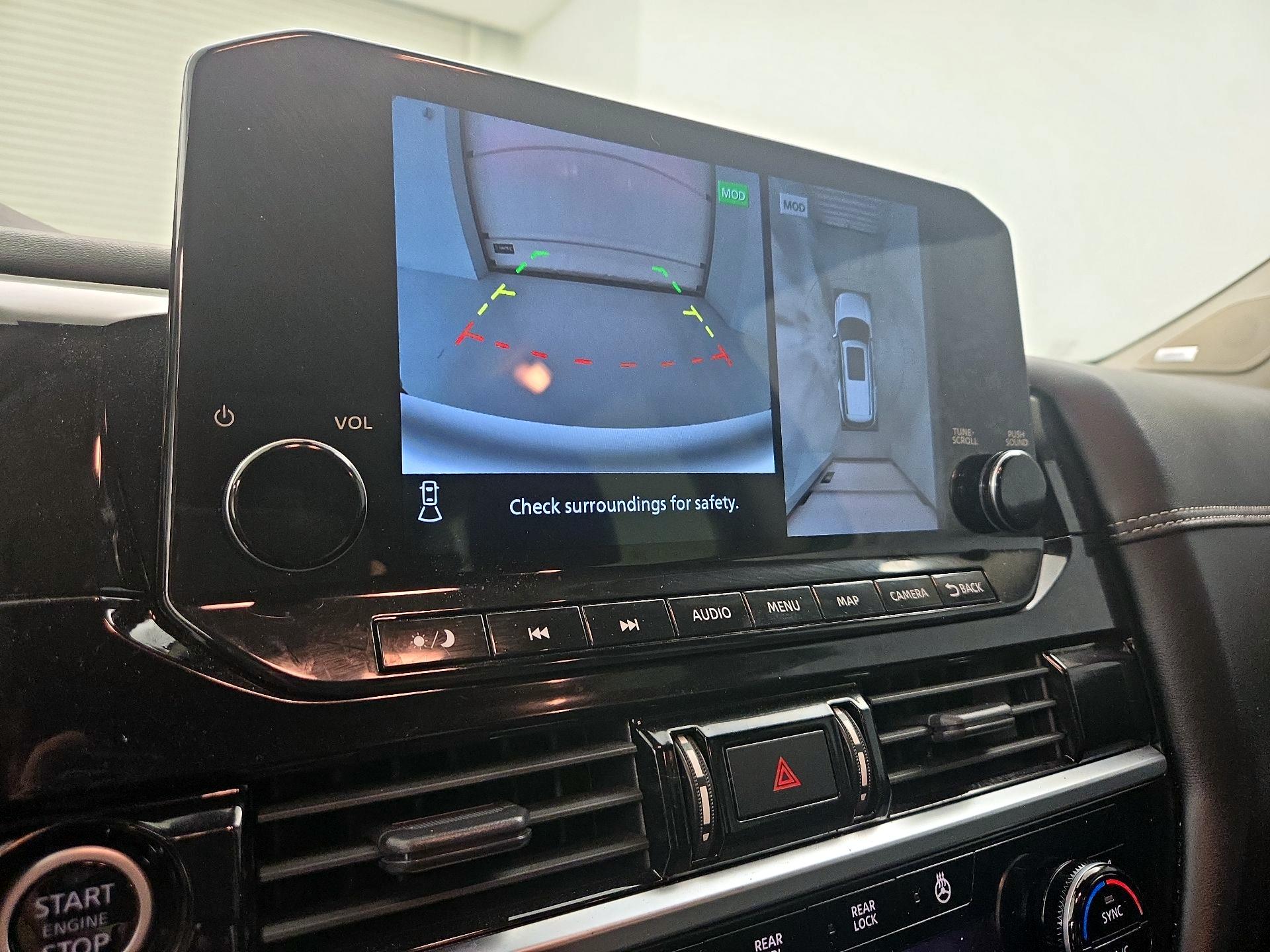 Thumbnail: 2023 Nissan Pathfinder - 14