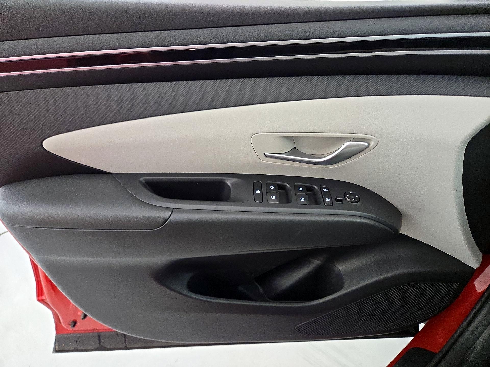 Thumbnail: 2023 Hyundai Tucson - 12