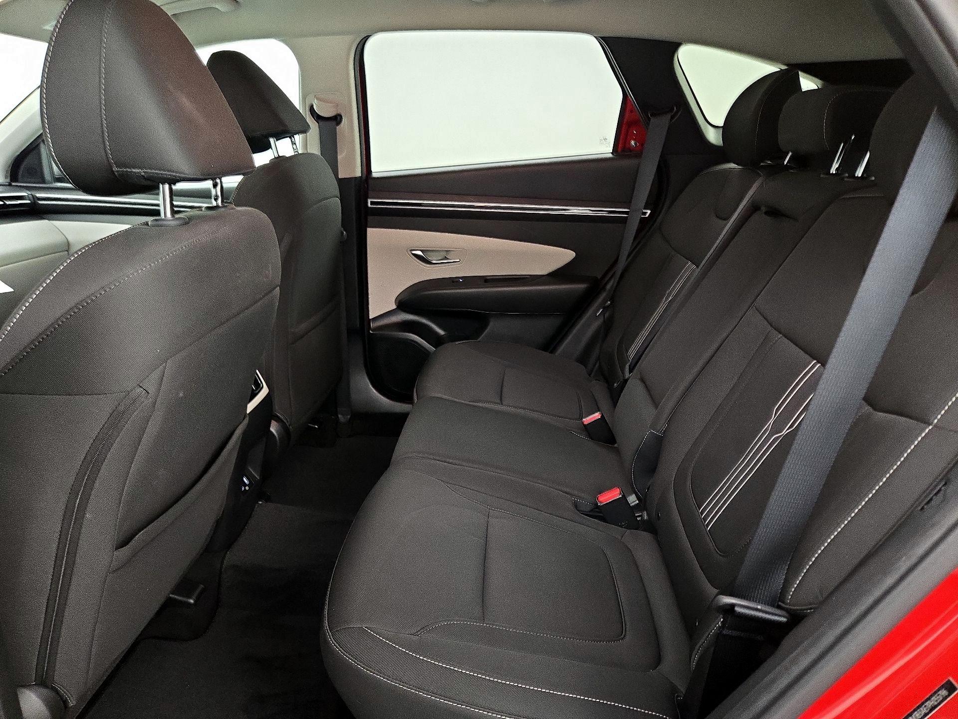 Thumbnail: 2023 Hyundai Tucson - 19