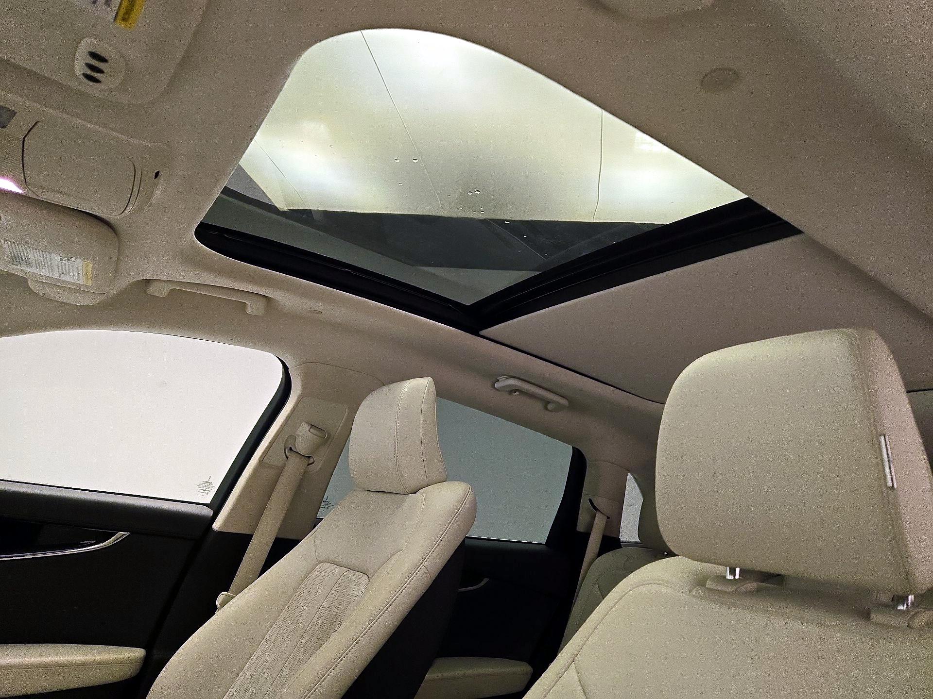 Thumbnail: 2022 Lincoln Nautilus - 20