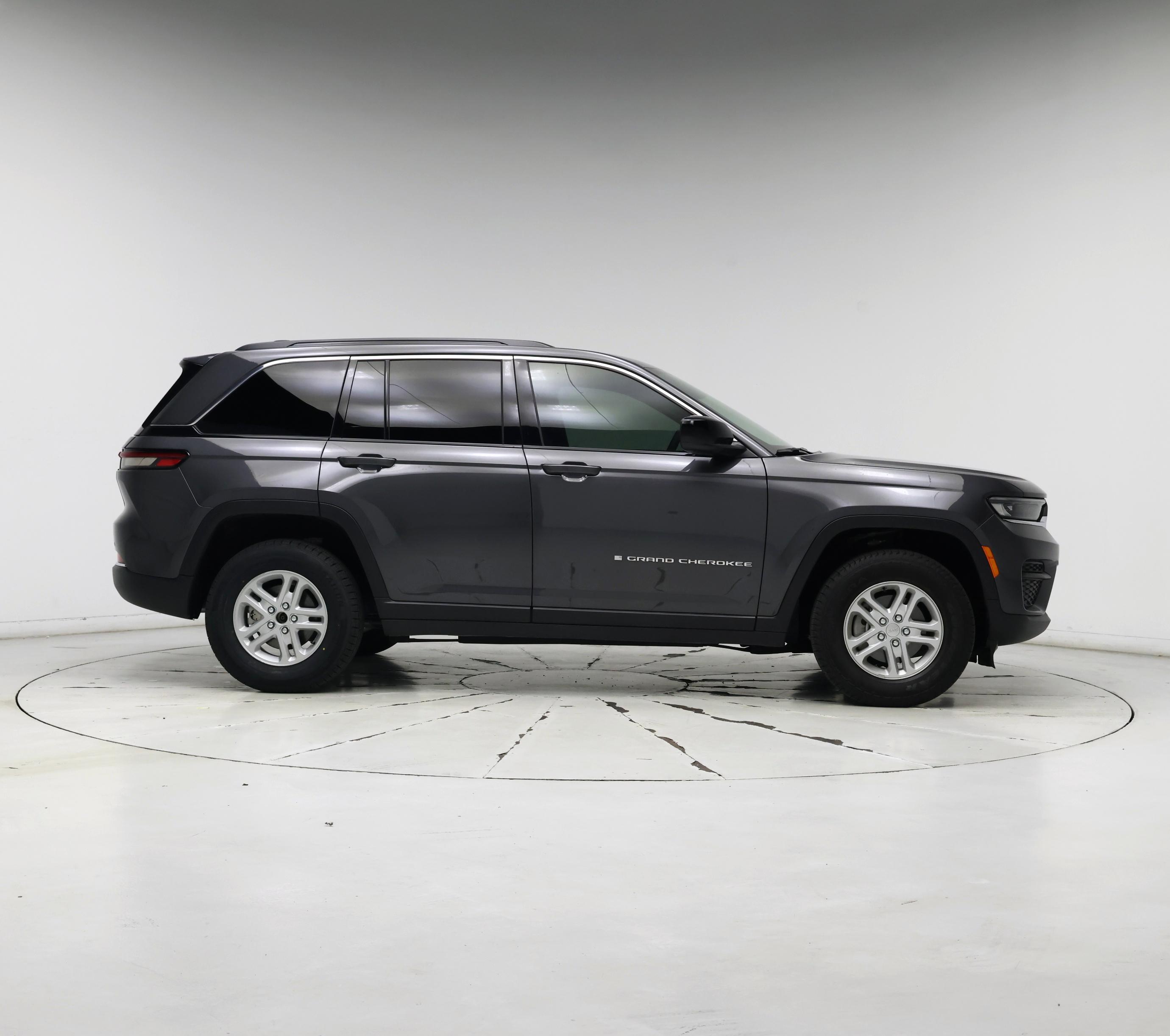 Thumbnail: 2025 Jeep Grand Cherokee - 7