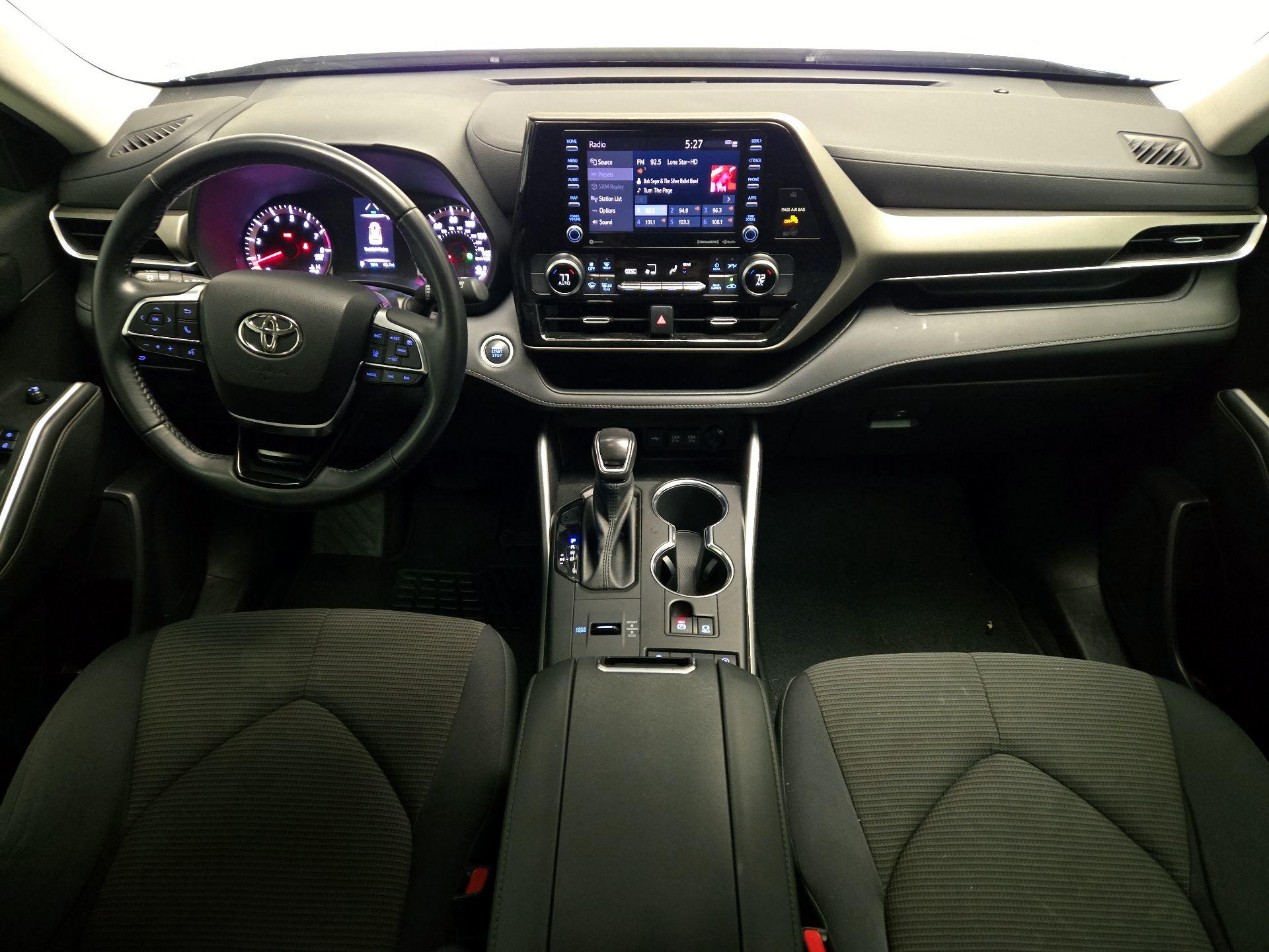 Thumbnail: 2021 Toyota Highlander - 9