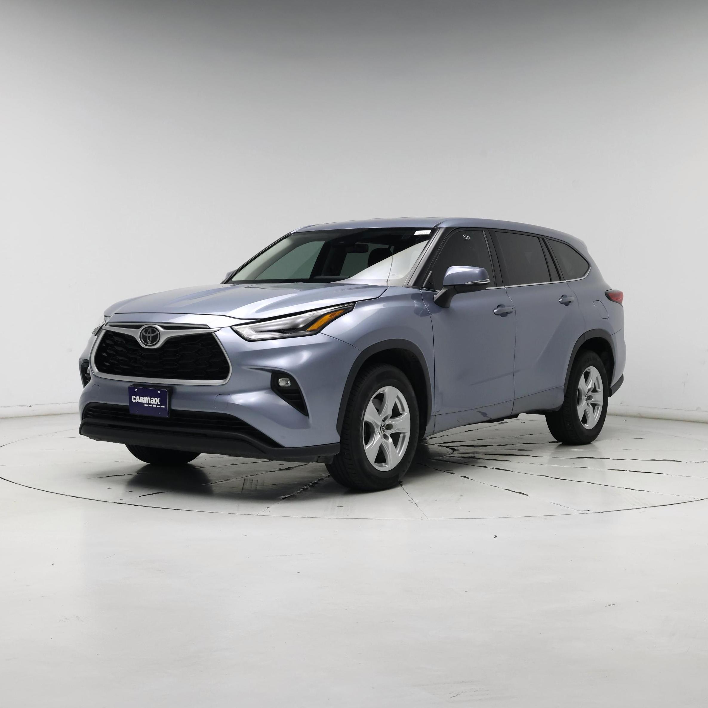Thumbnail: 2021 Toyota Highlander - 4