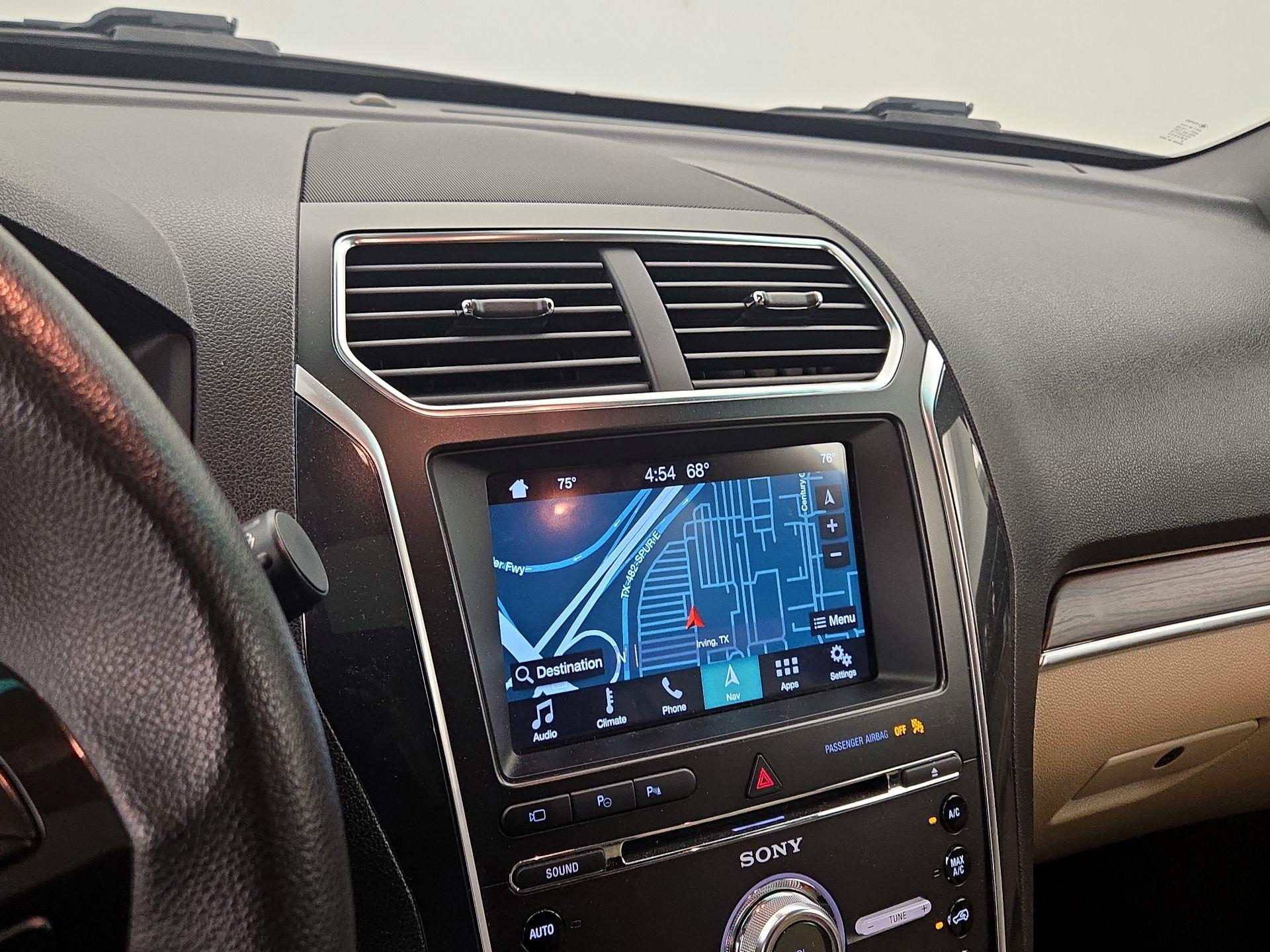 Thumbnail: 2017 Ford Explorer - 14