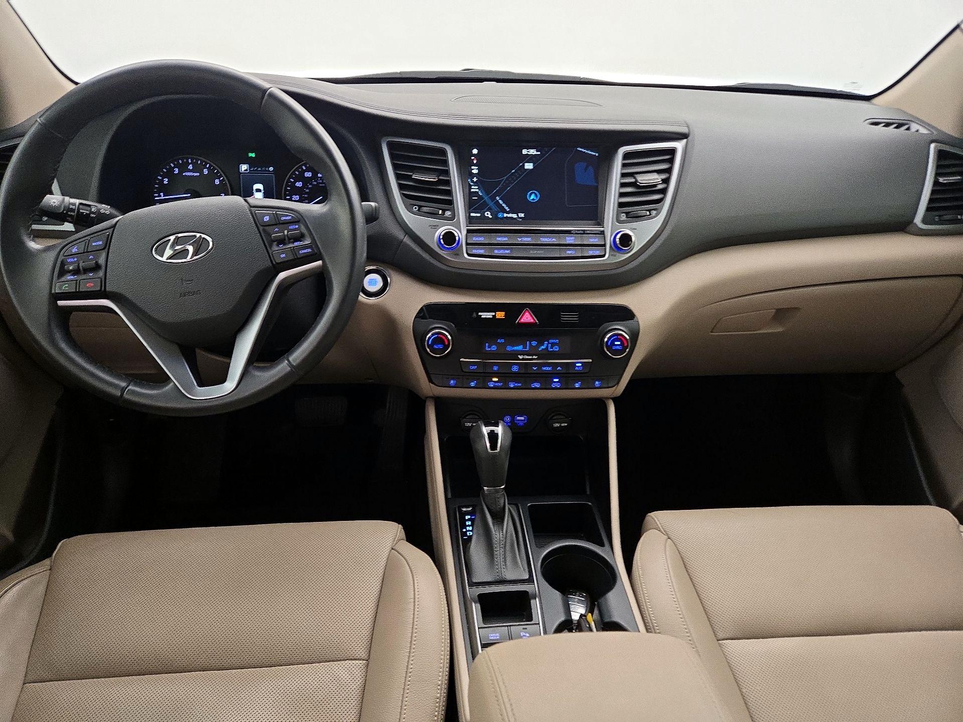 Thumbnail: 2016 Hyundai Tucson - 9