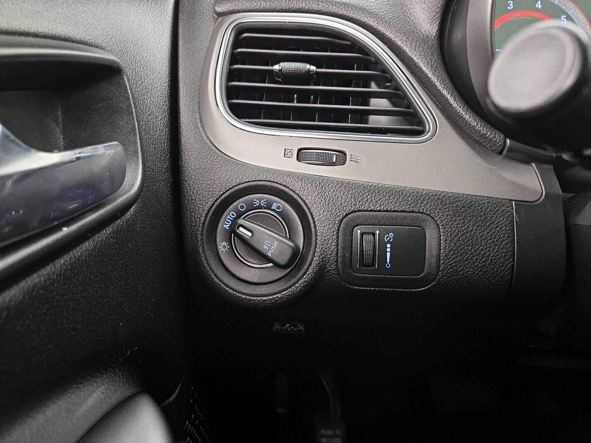 Thumbnail: 2017 Dodge Journey - 13