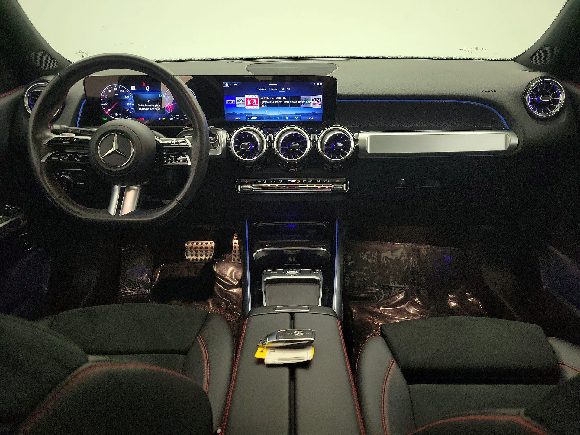 Thumbnail: 2024 Mercedes-Benz GLB - 9