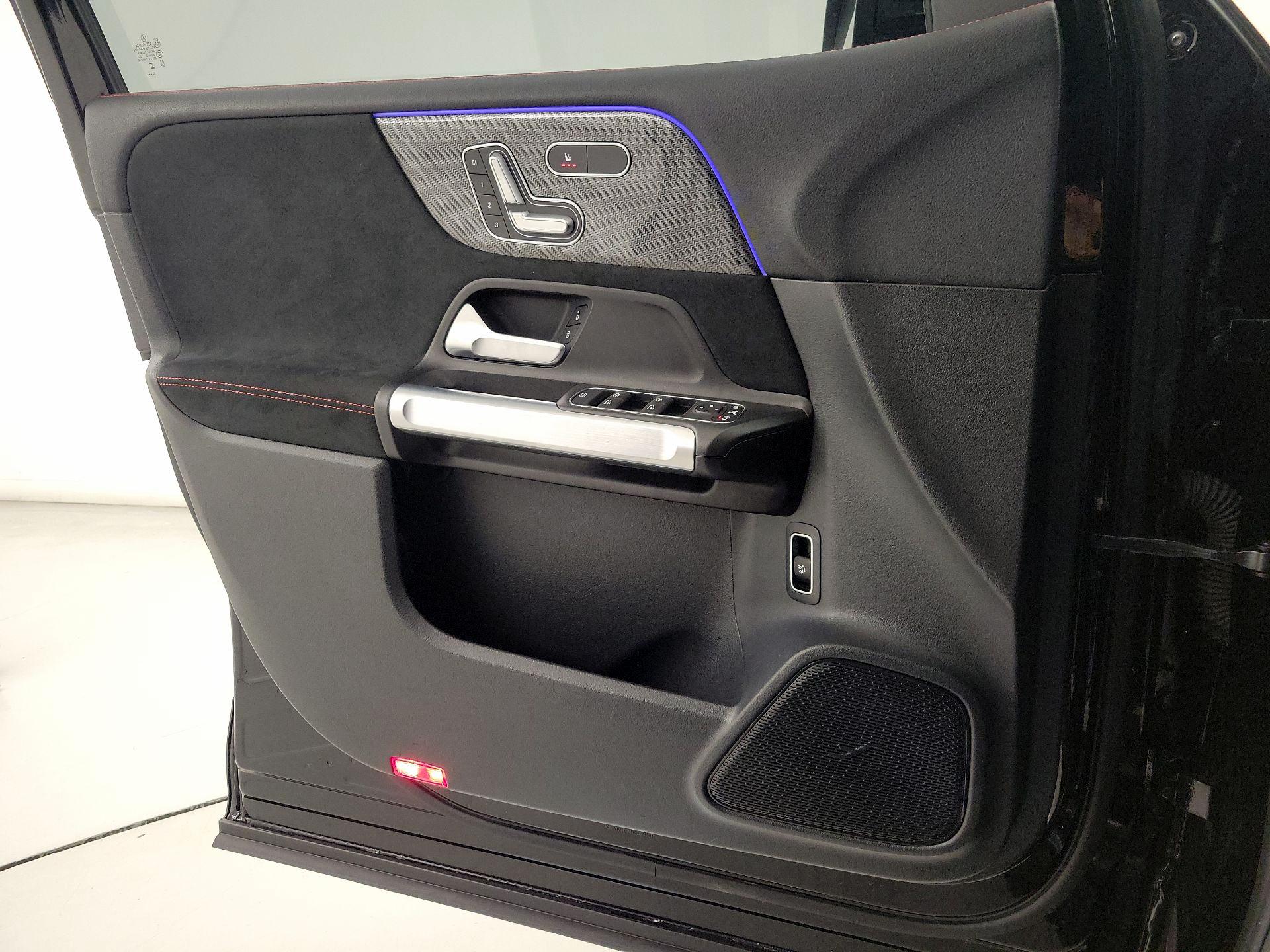 Thumbnail: 2024 Mercedes-Benz GLB - 12