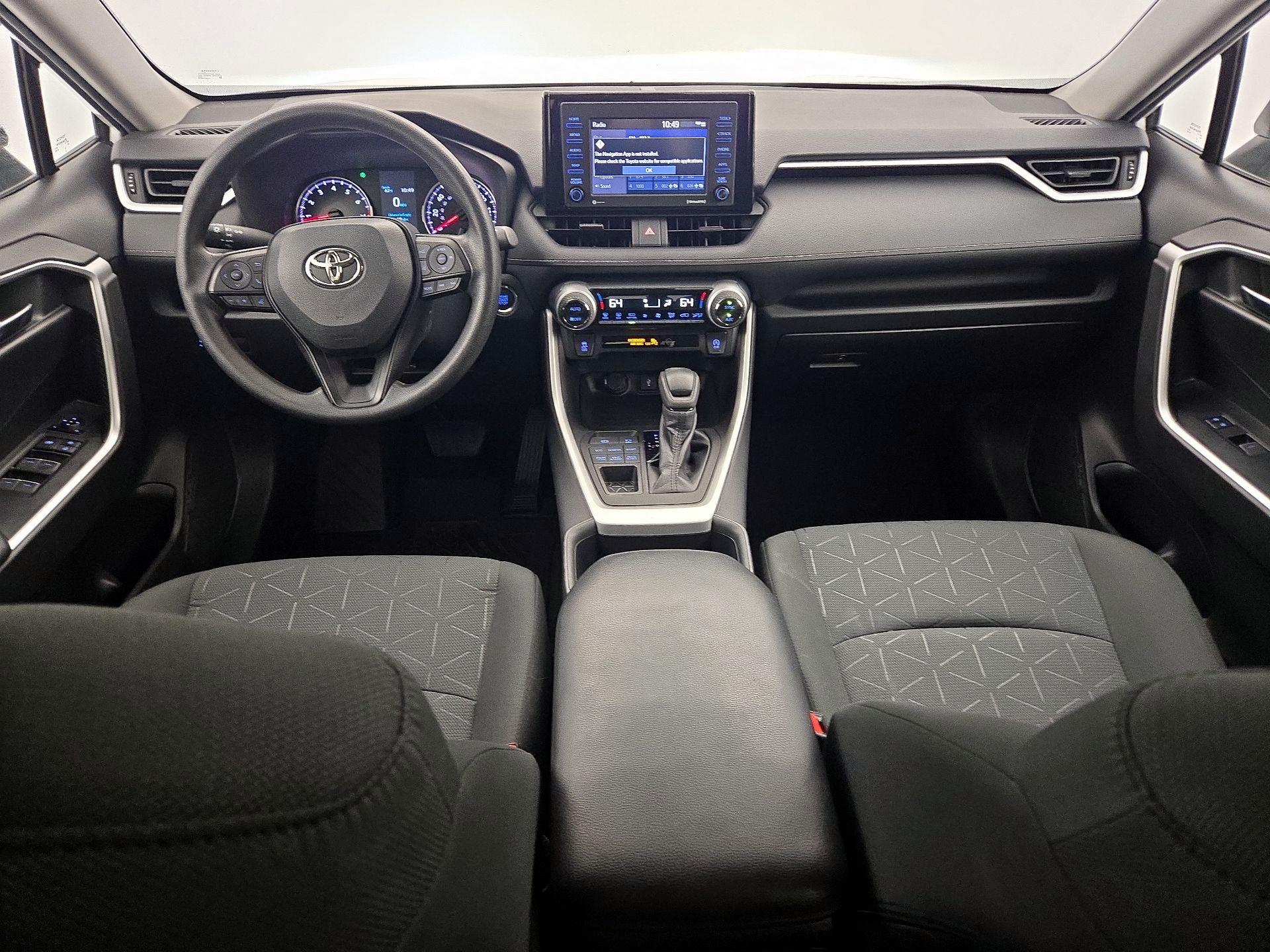 Thumbnail: 2022 Toyota RAV4 - 9