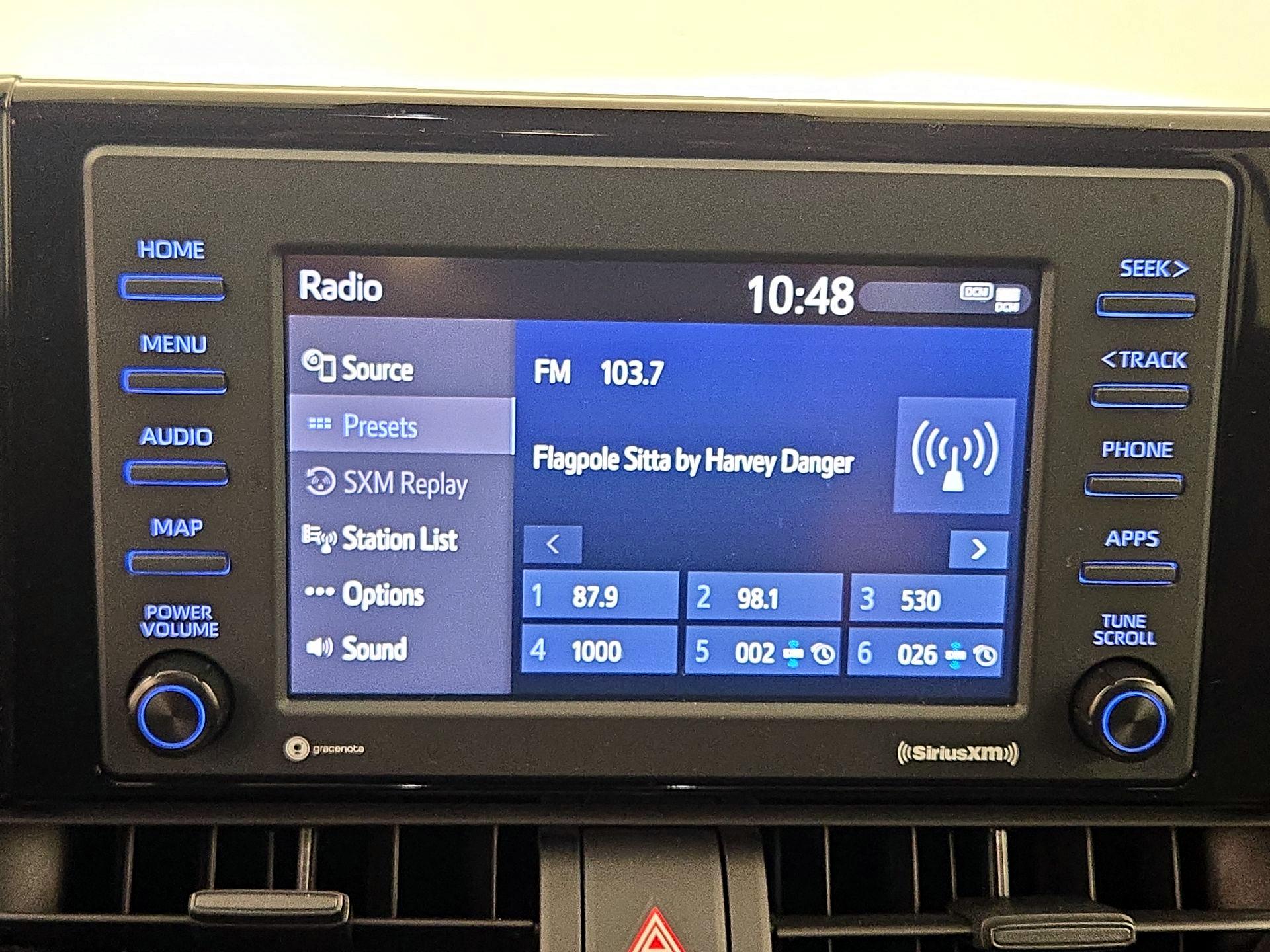 Thumbnail: 2022 Toyota RAV4 - 15