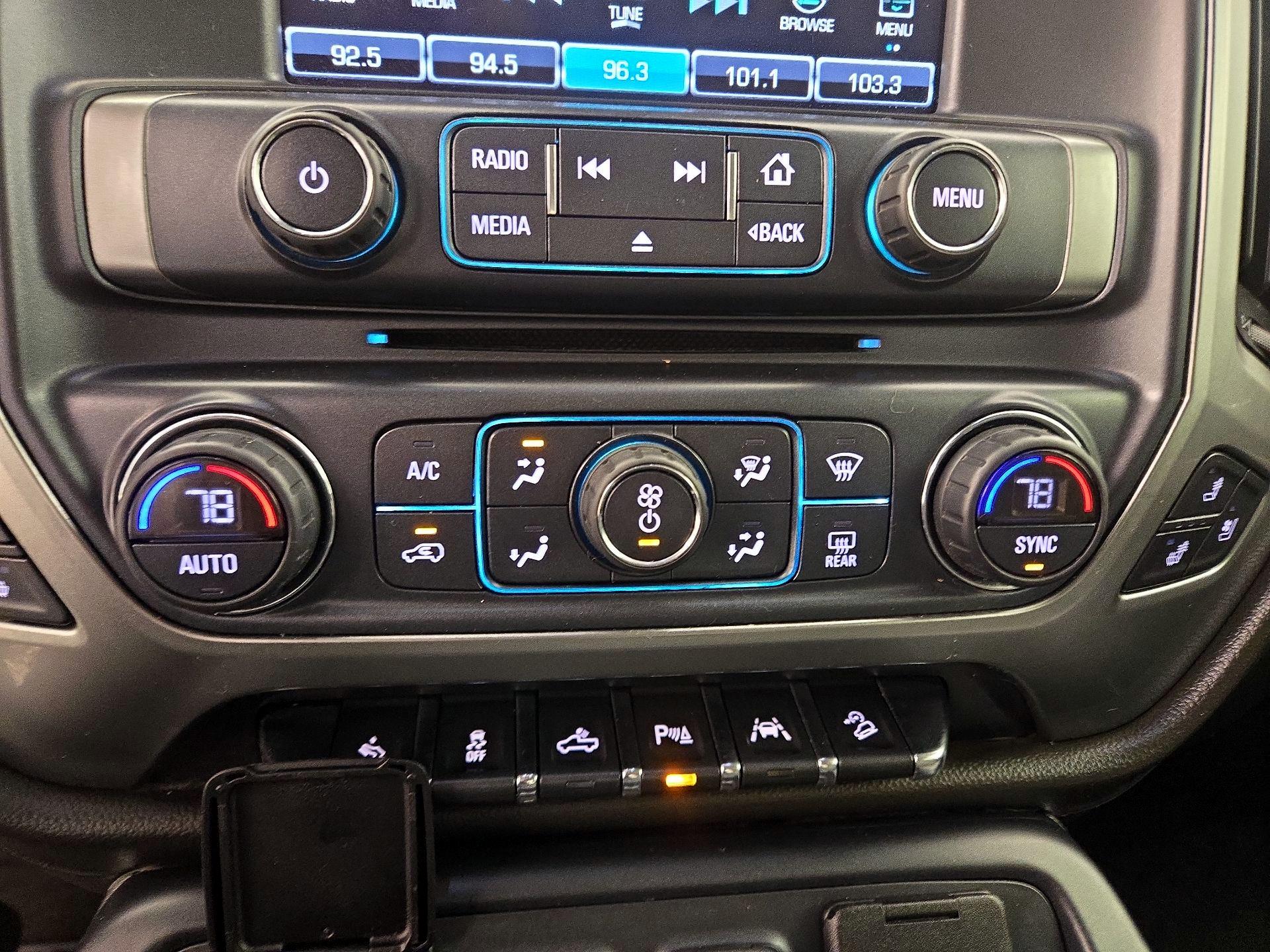 Thumbnail: 2017 Chevrolet Silverado 1500 - 17