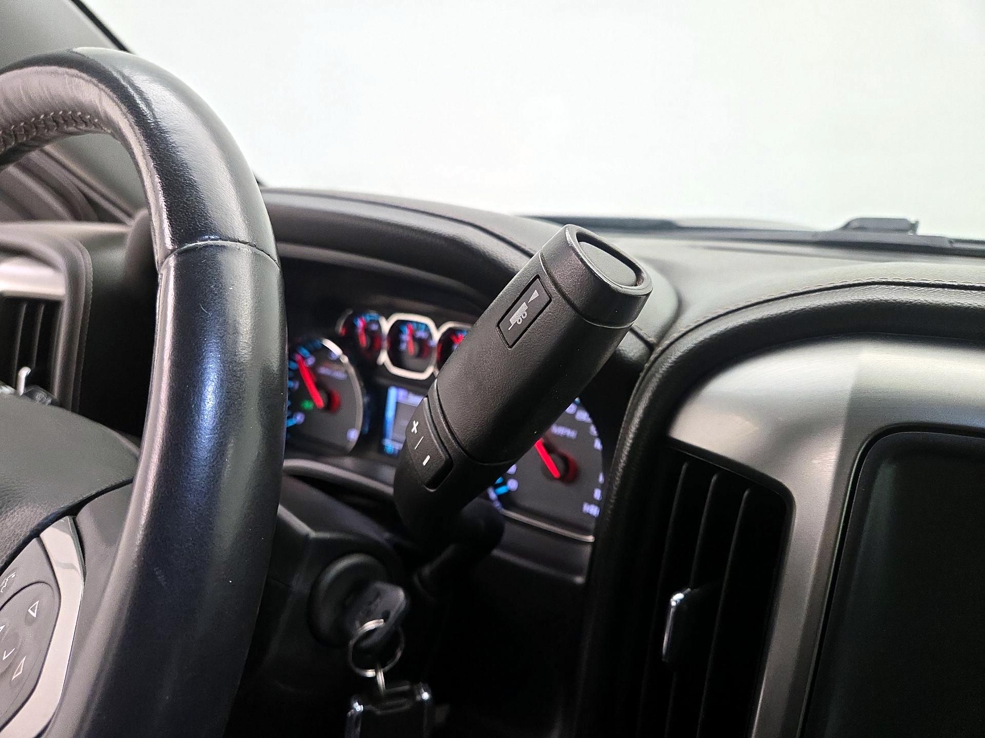 Thumbnail: 2017 Chevrolet Silverado 1500 - 18