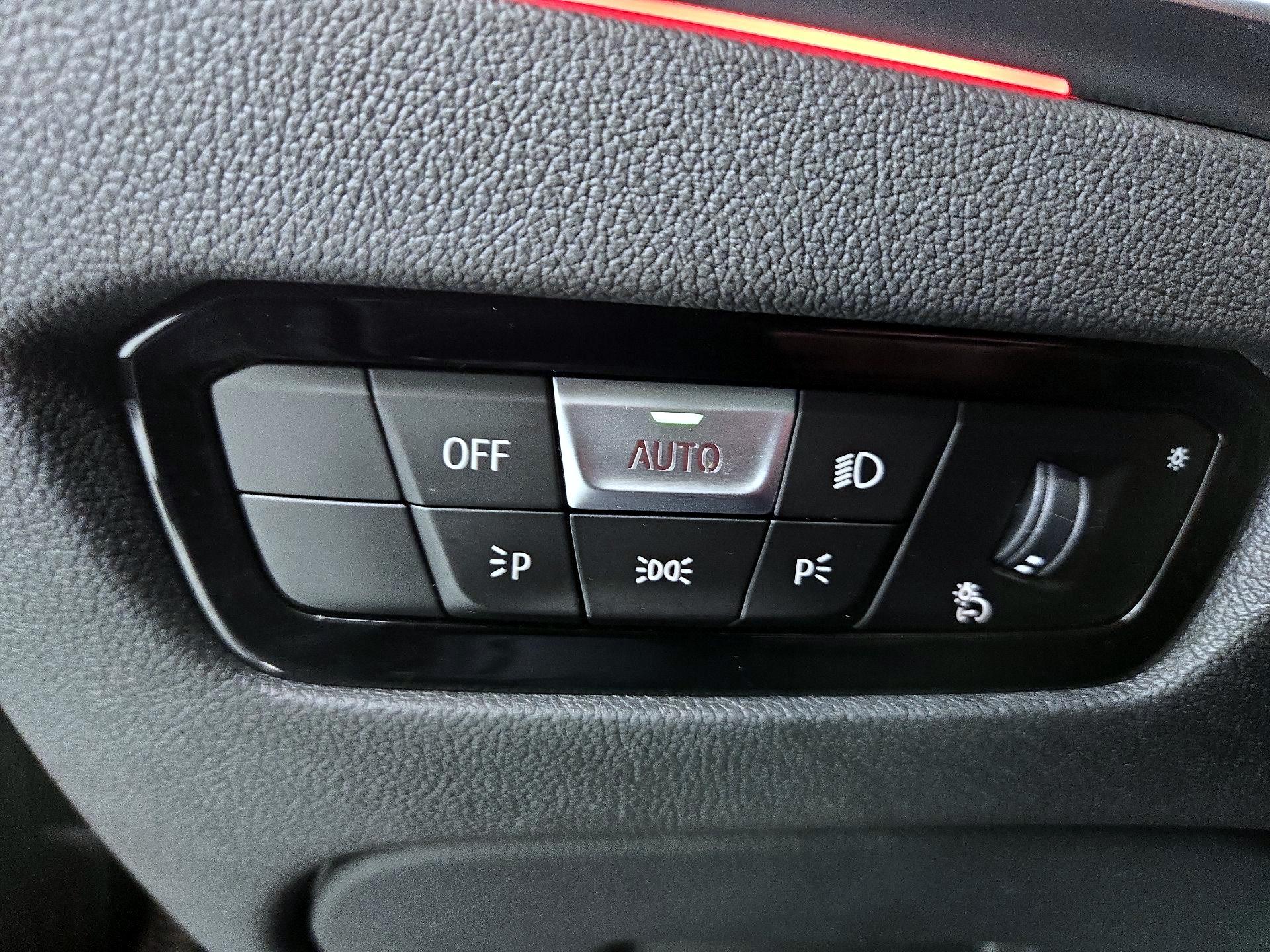 Thumbnail: 2022 BMW 4 Series - 13