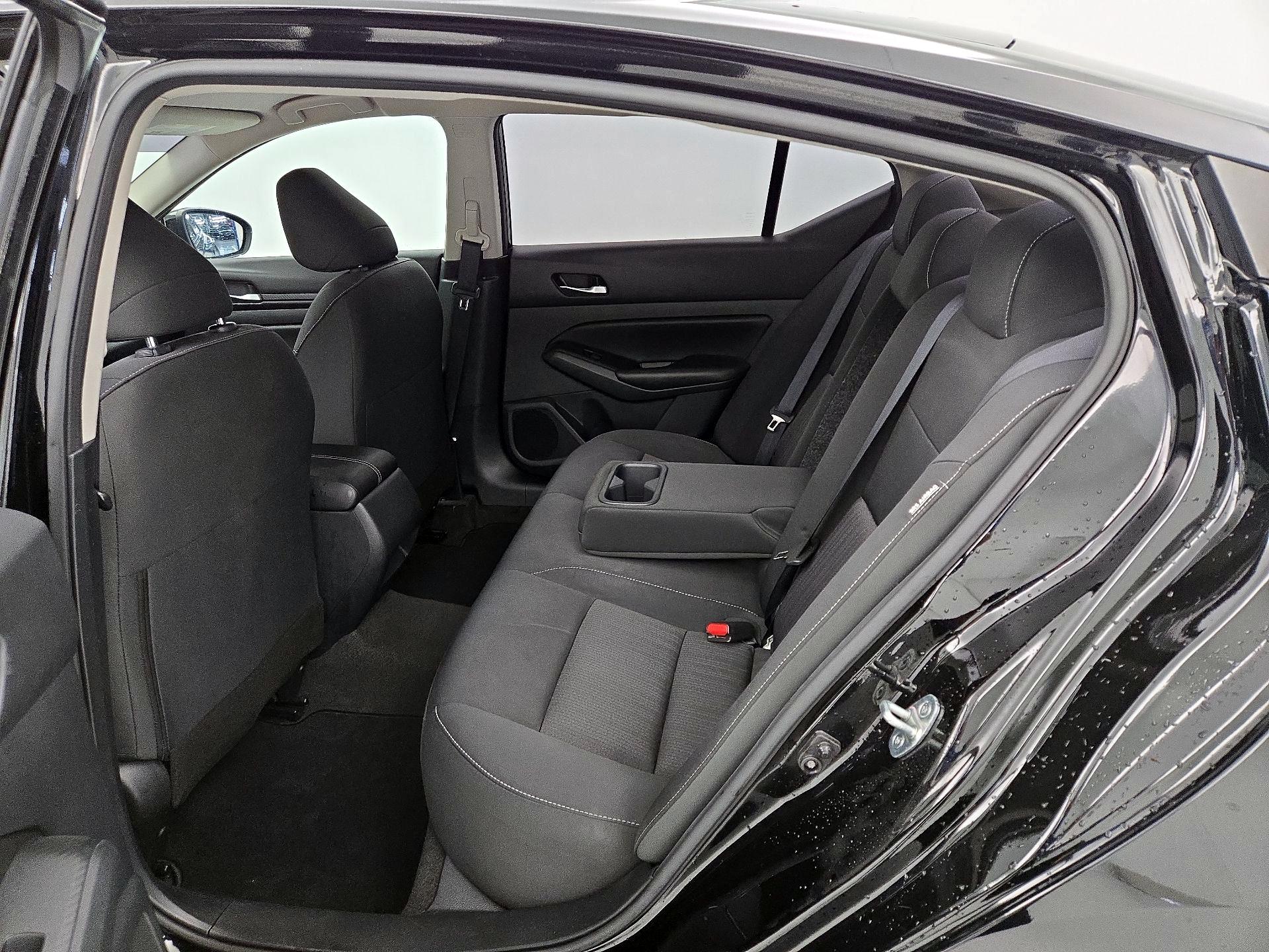 Thumbnail: 2022 Nissan Altima - 19