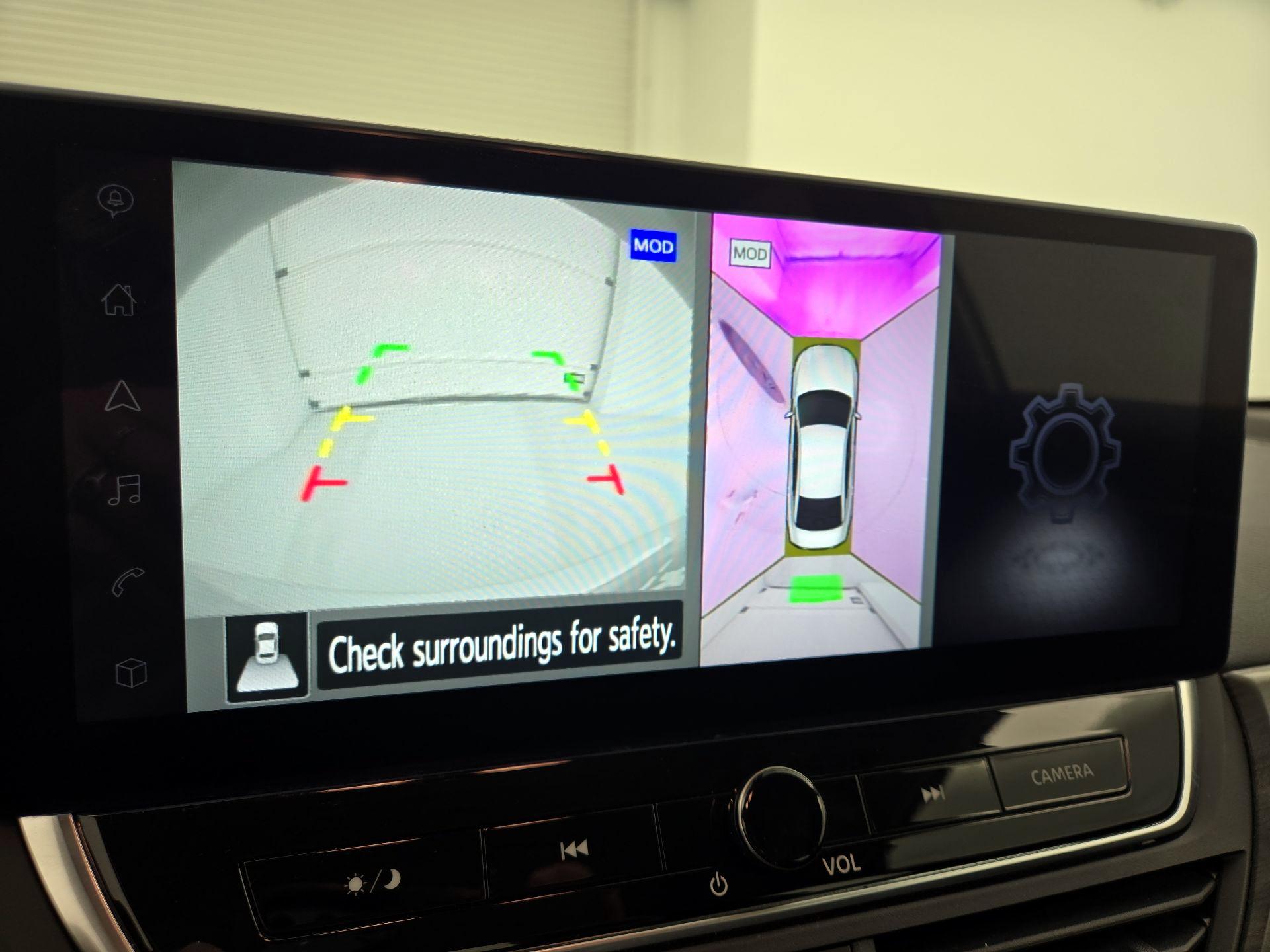 Thumbnail: 2023 Nissan Altima - 15