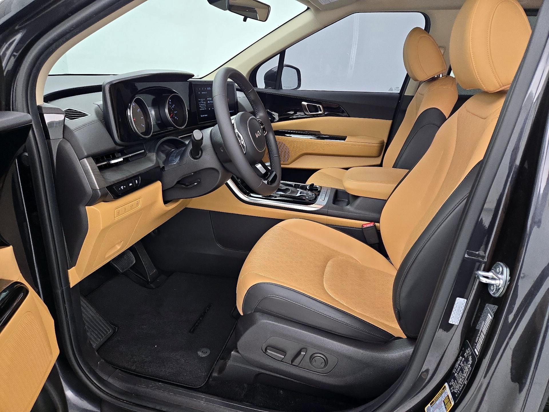 Thumbnail: 2024 Kia Carnival - 11