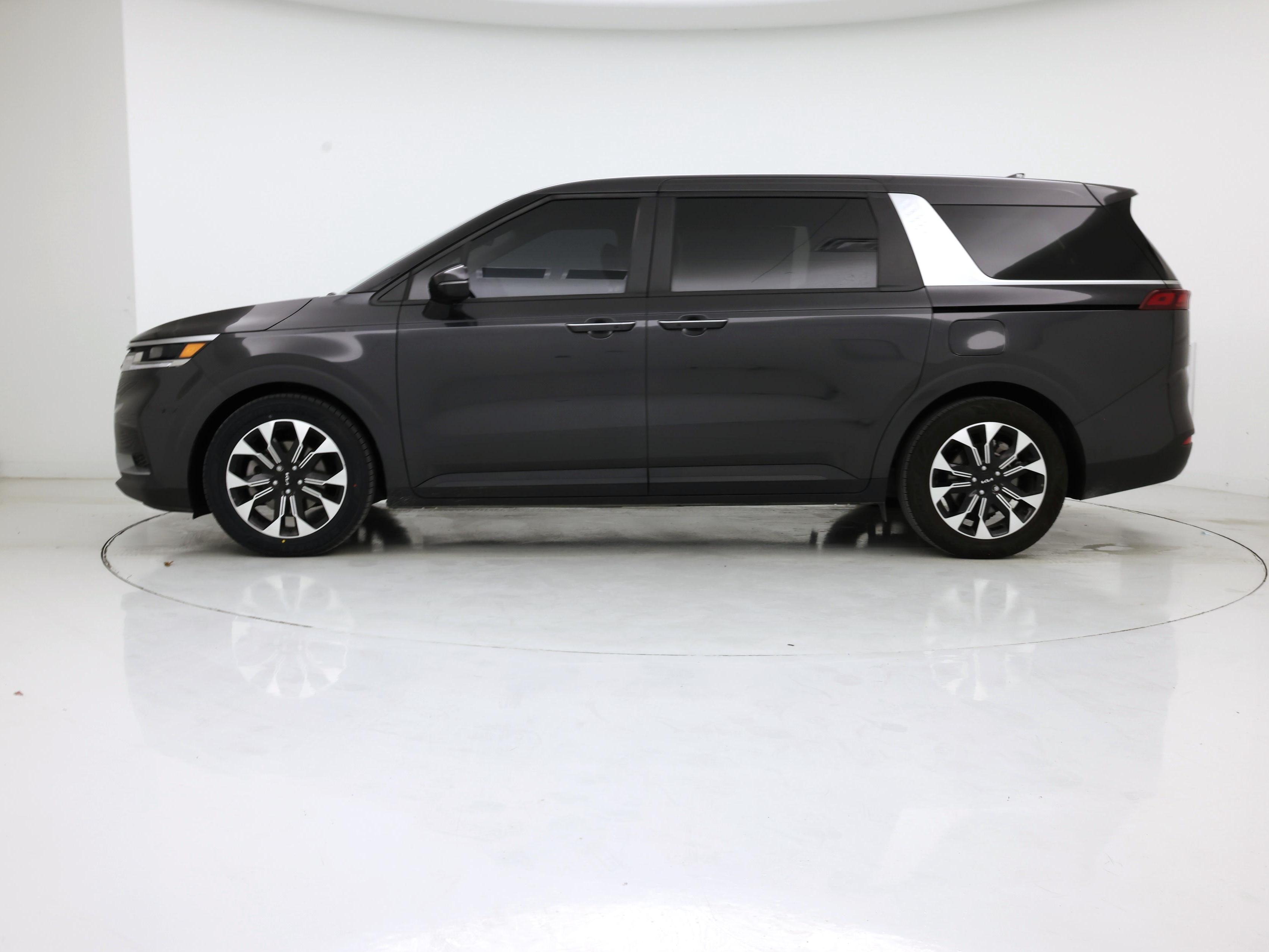 Thumbnail: 2024 Kia Carnival - 3