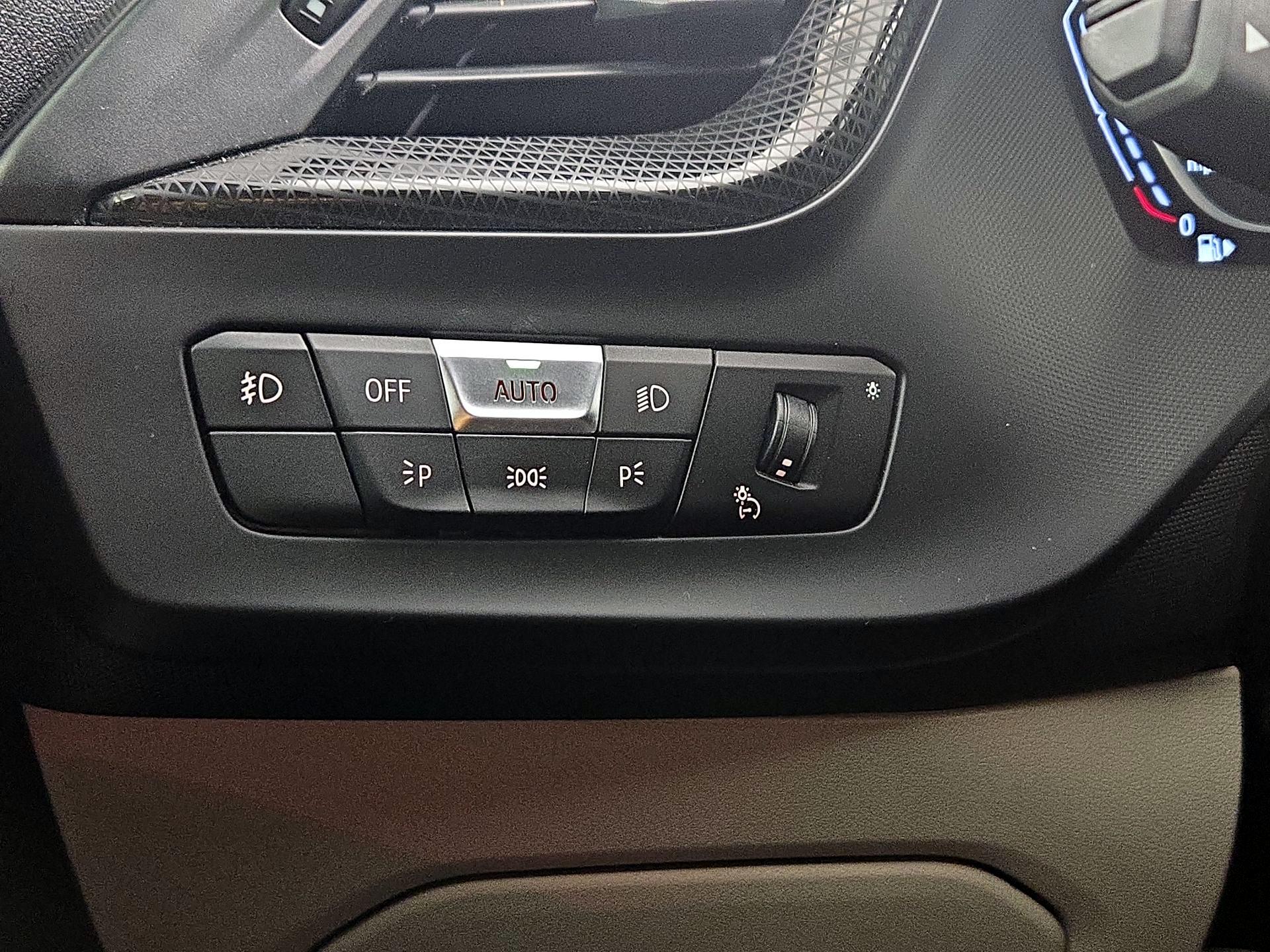 Thumbnail: 2021 BMW 2 Series - 13