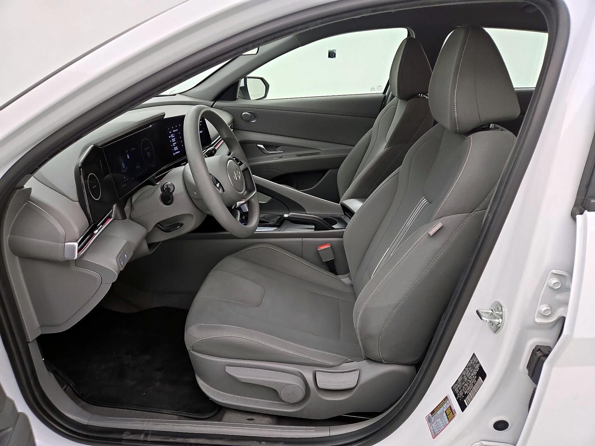 Thumbnail: 2024 Hyundai Elantra - 11