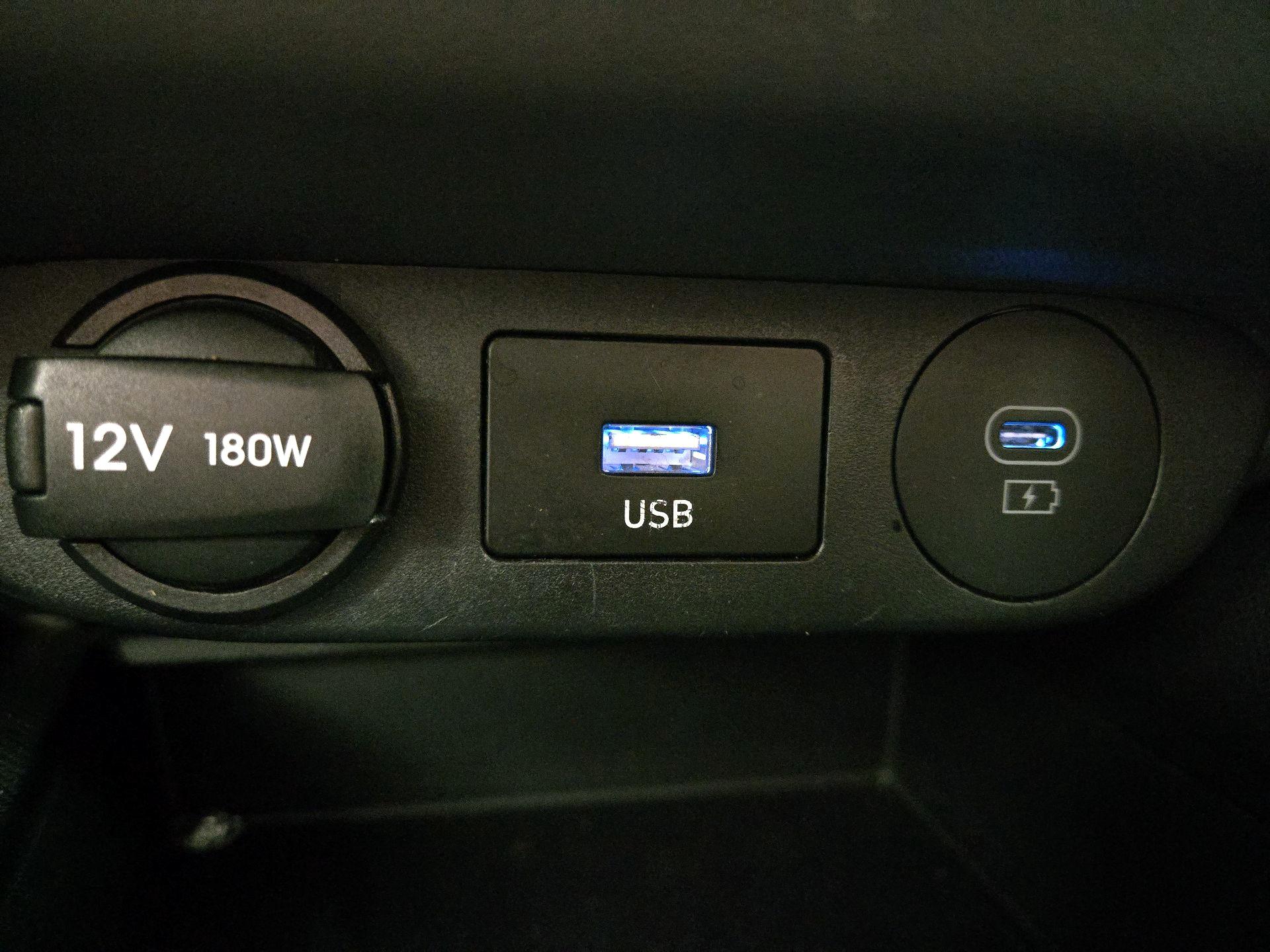 Thumbnail: 2024 Hyundai Elantra - 19