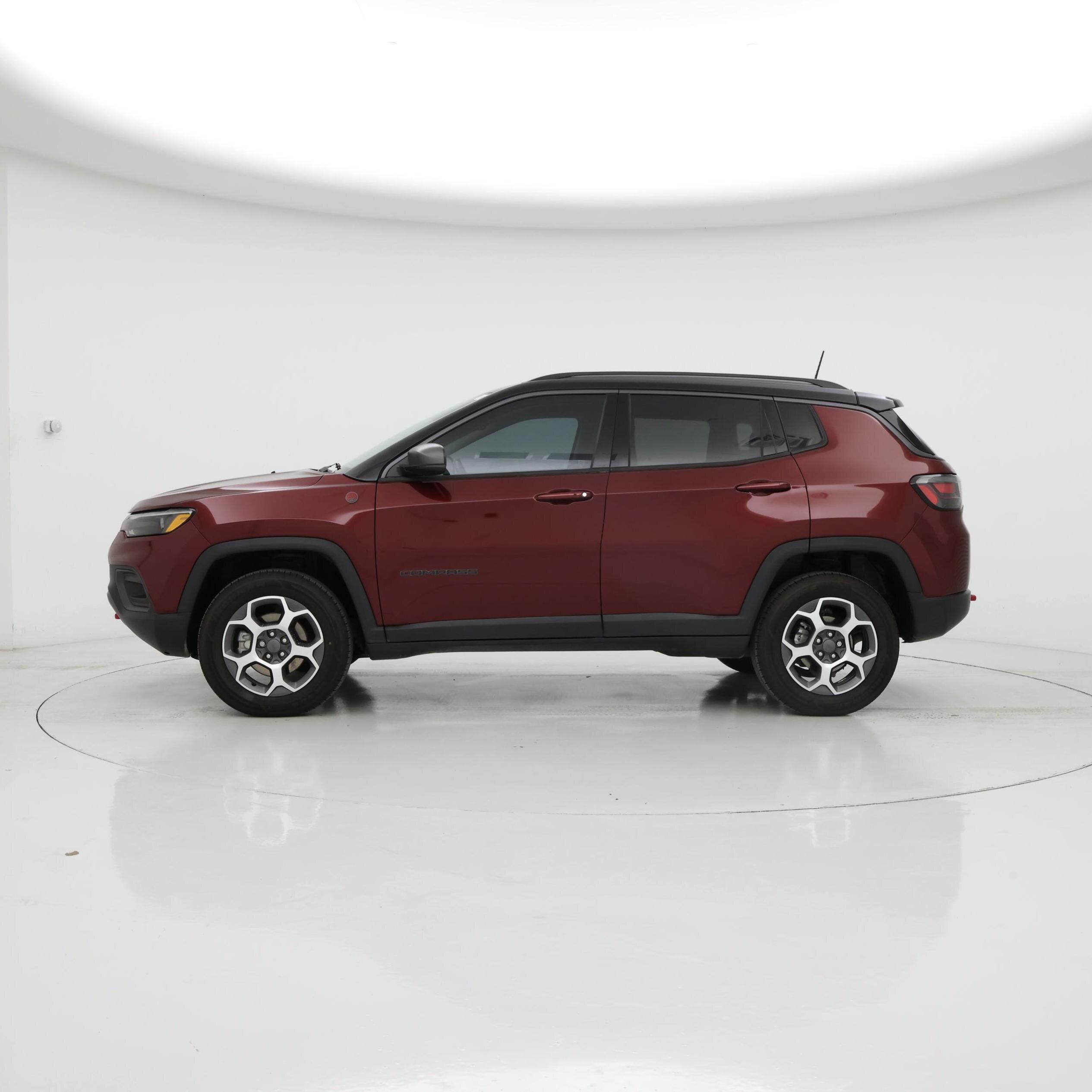 Thumbnail: 2022 Jeep Compass - 3