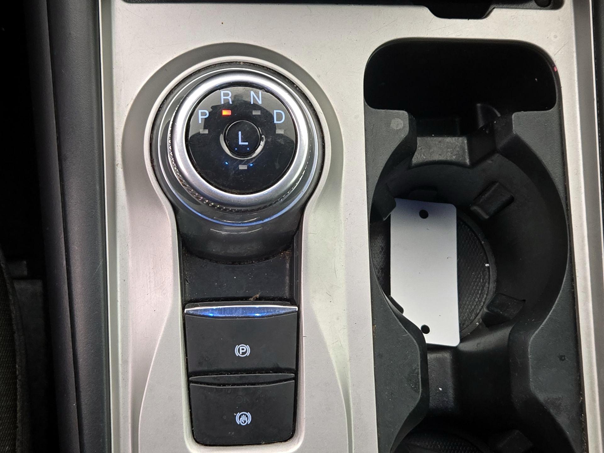 Thumbnail: 2022 Ford Explorer - 17