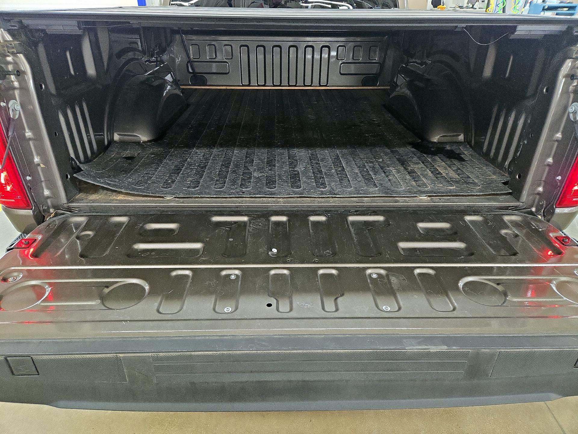 Thumbnail: 2022 Ford F-150 - 19