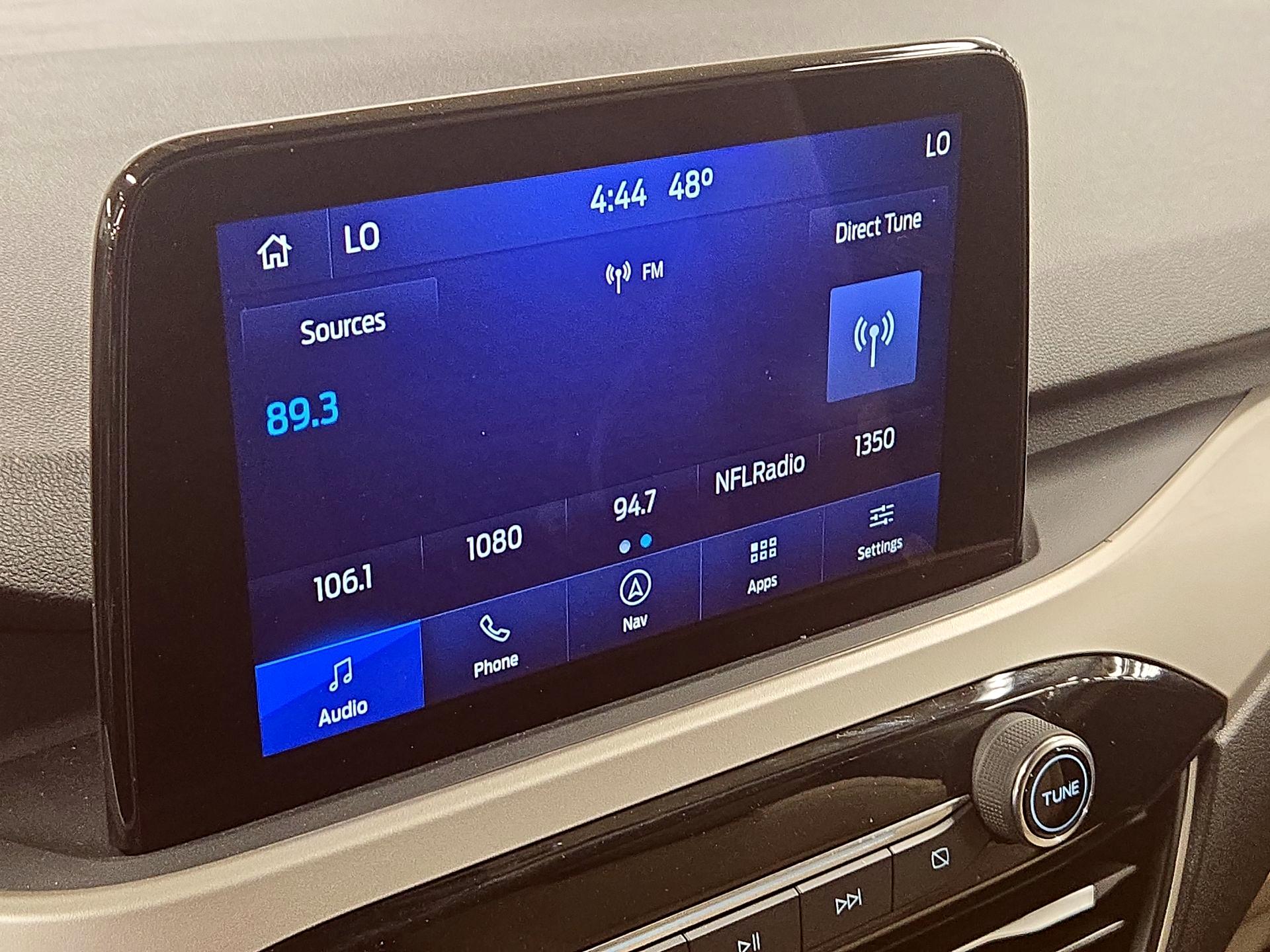 Thumbnail: 2022 Ford Escape - 16