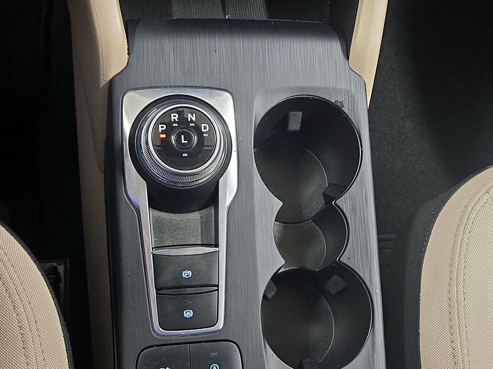 Thumbnail: 2022 Ford Escape - 18