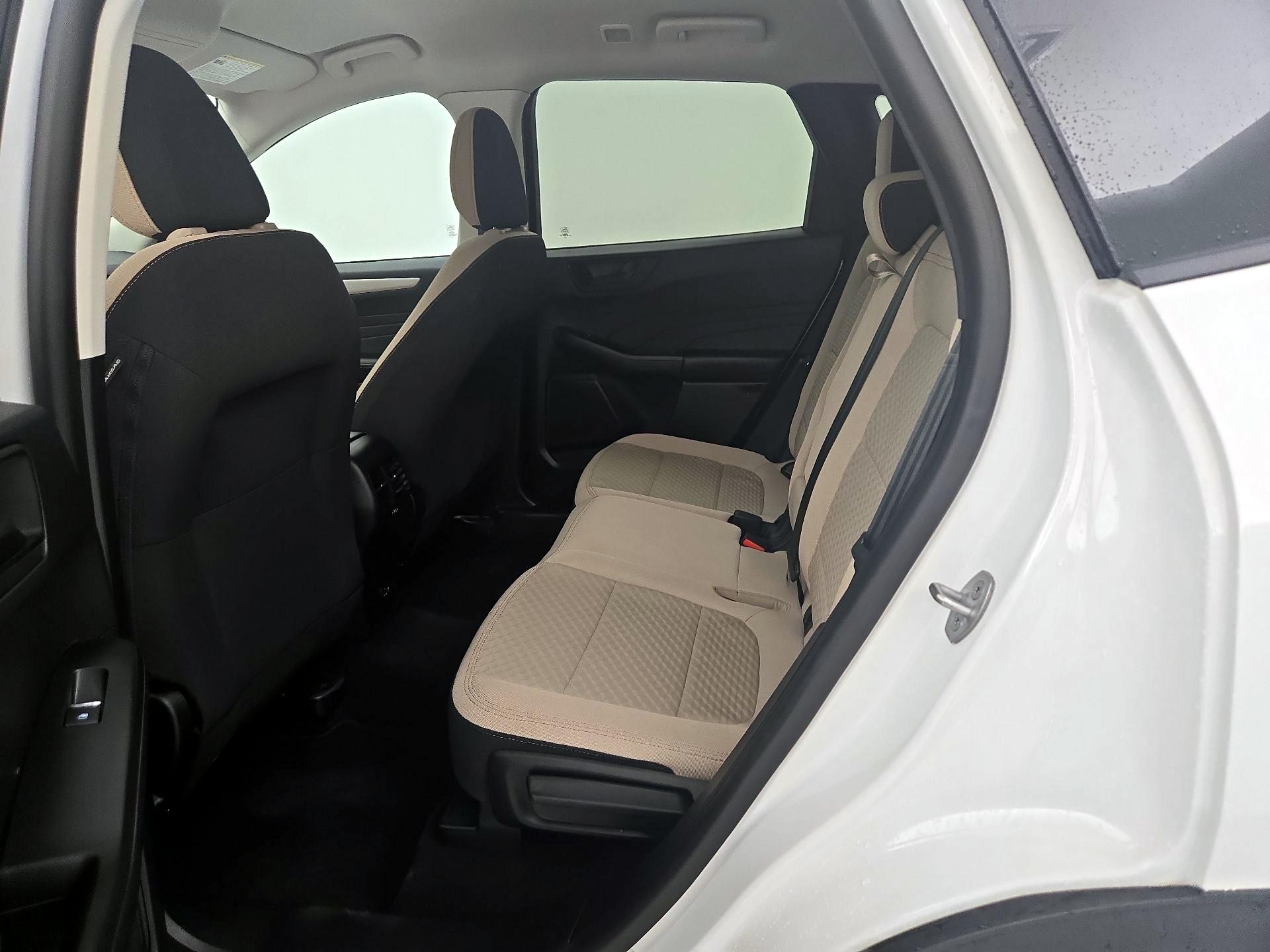 Thumbnail: 2022 Ford Escape - 20