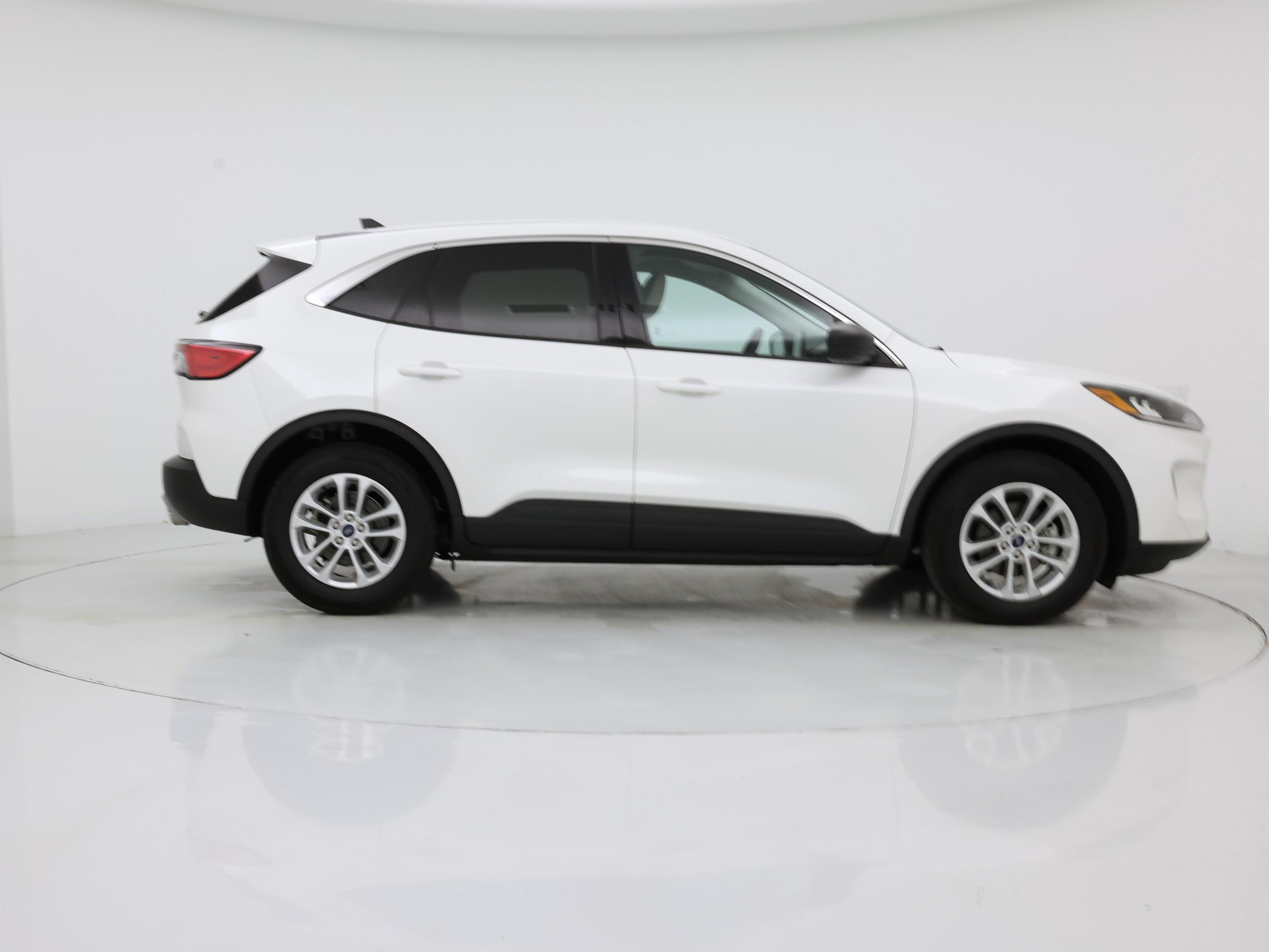 Thumbnail: 2022 Ford Escape - 7