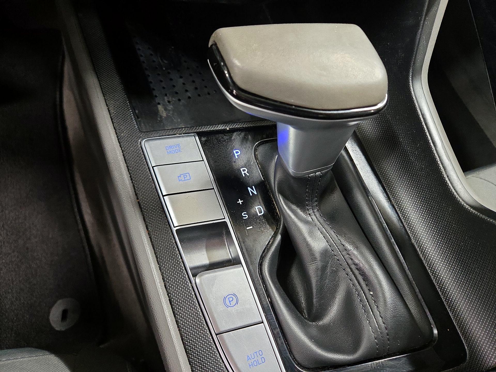 Thumbnail: 2023 Hyundai Elantra - 16