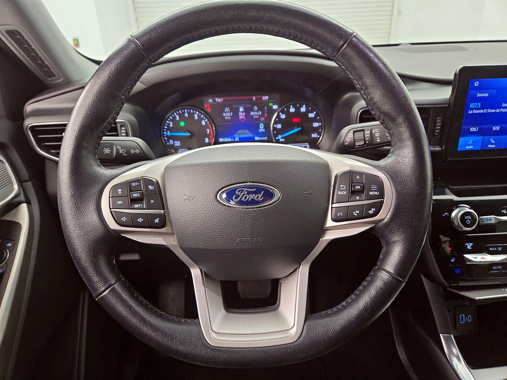 Thumbnail: 2021 Ford Explorer - 10