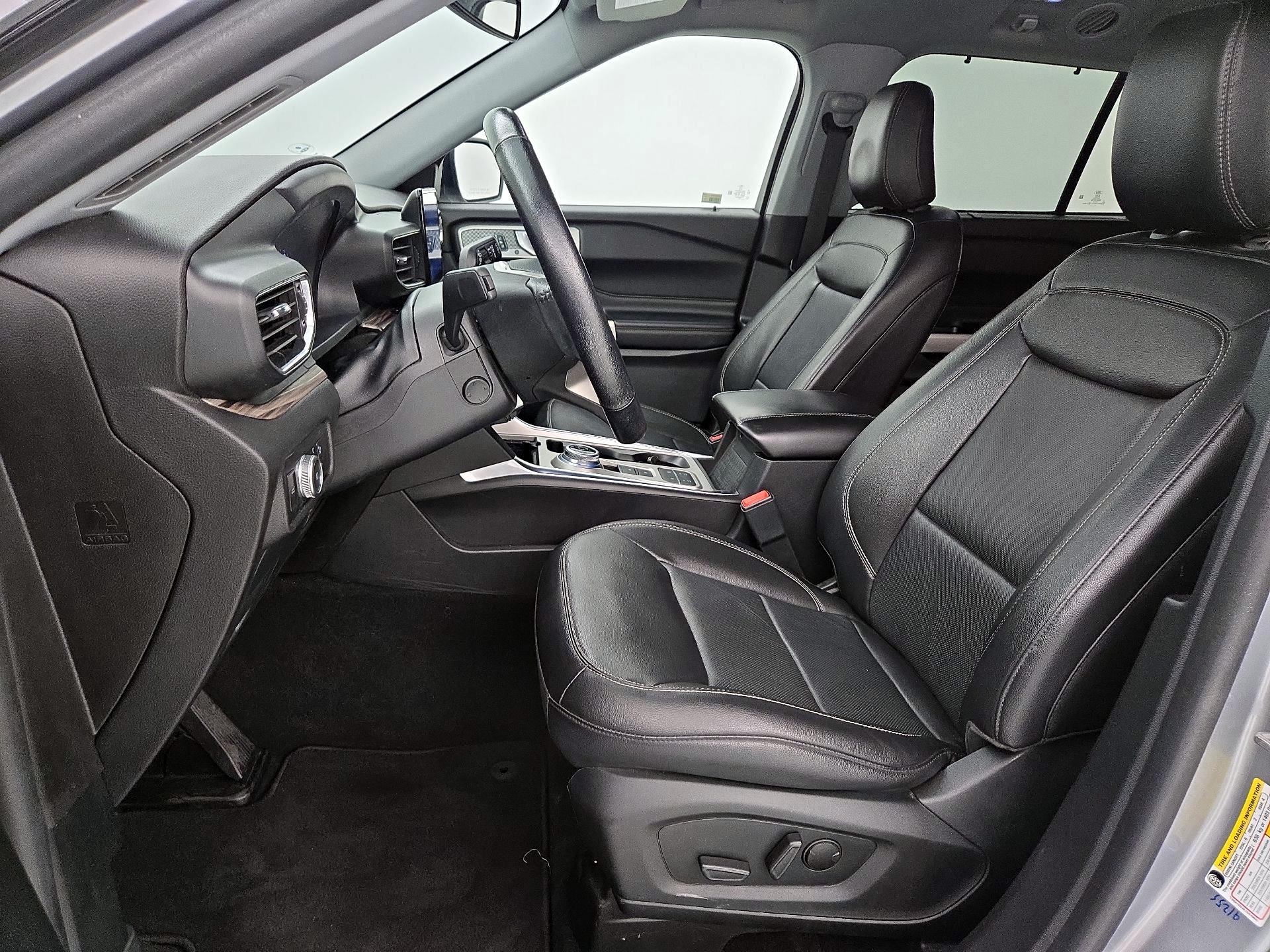 Thumbnail: 2021 Ford Explorer - 11