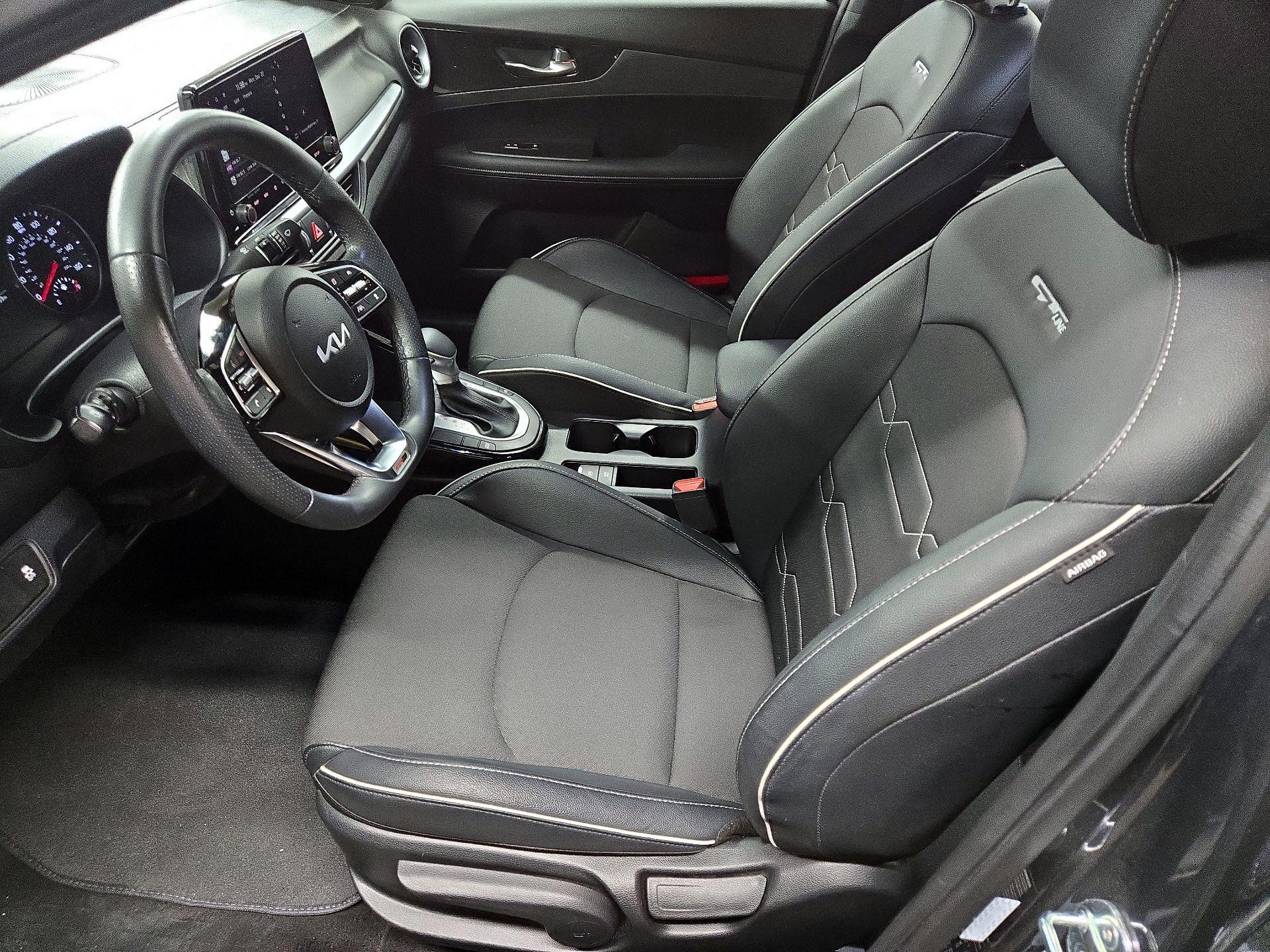 Thumbnail: 2024 Kia Forte - 11