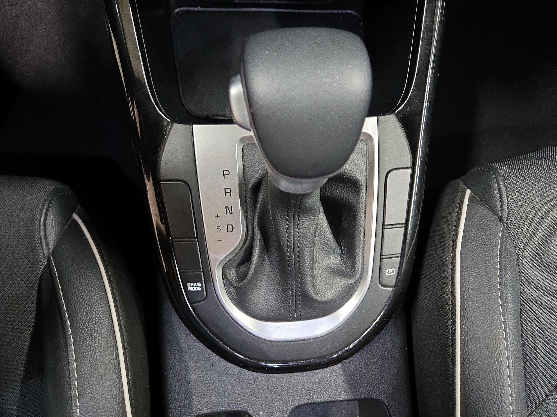 Thumbnail: 2024 Kia Forte - 16