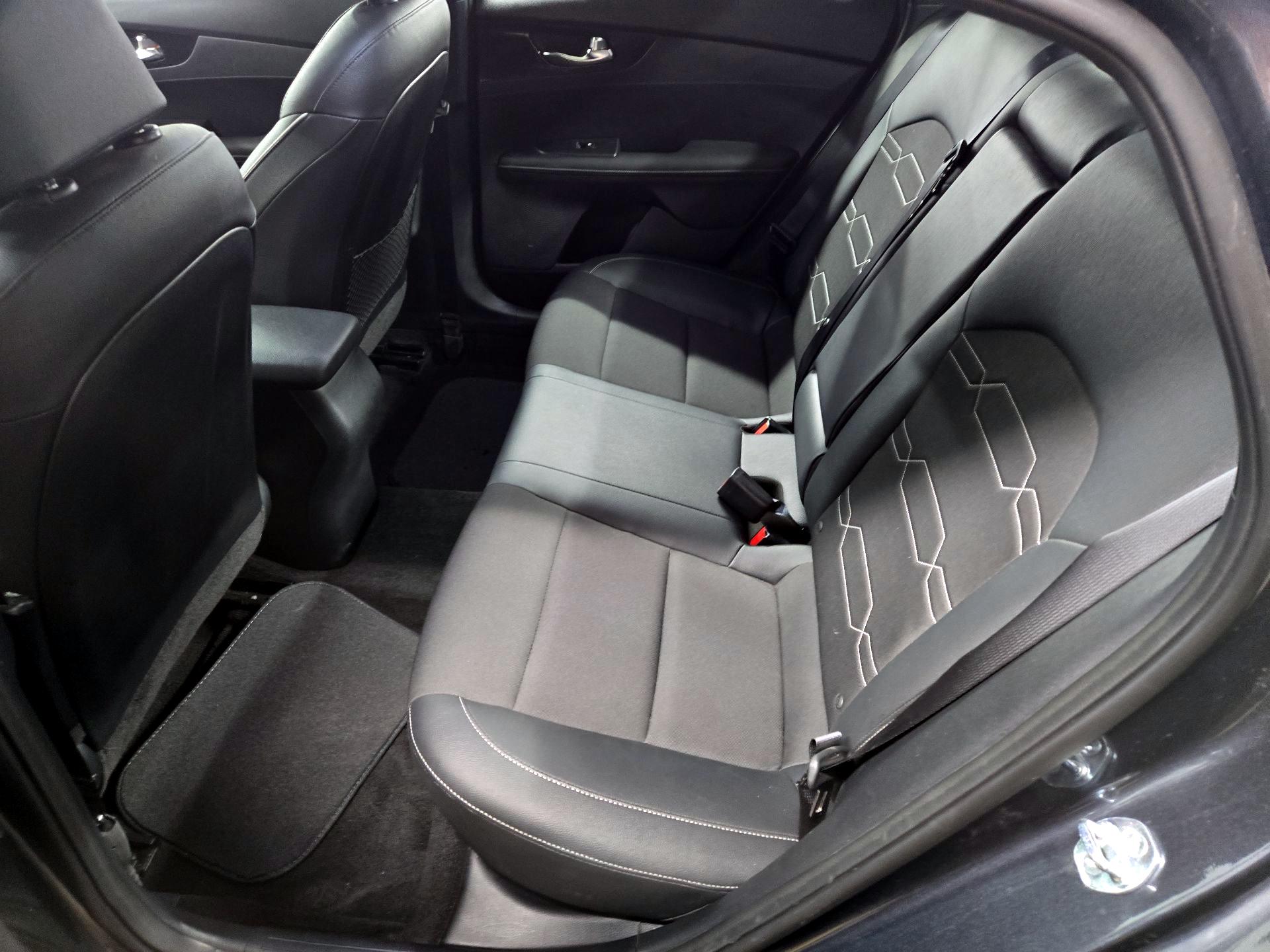 Thumbnail: 2024 Kia Forte - 18