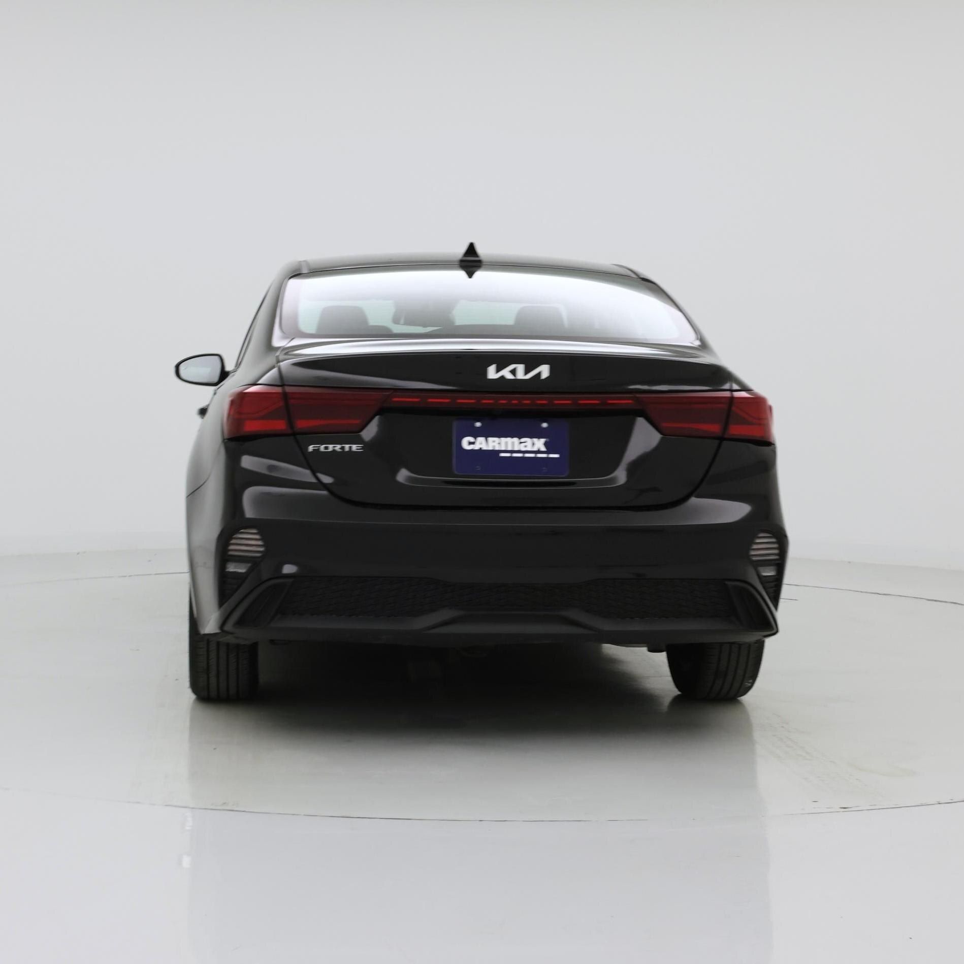 Thumbnail: 2024 Kia Forte - 6