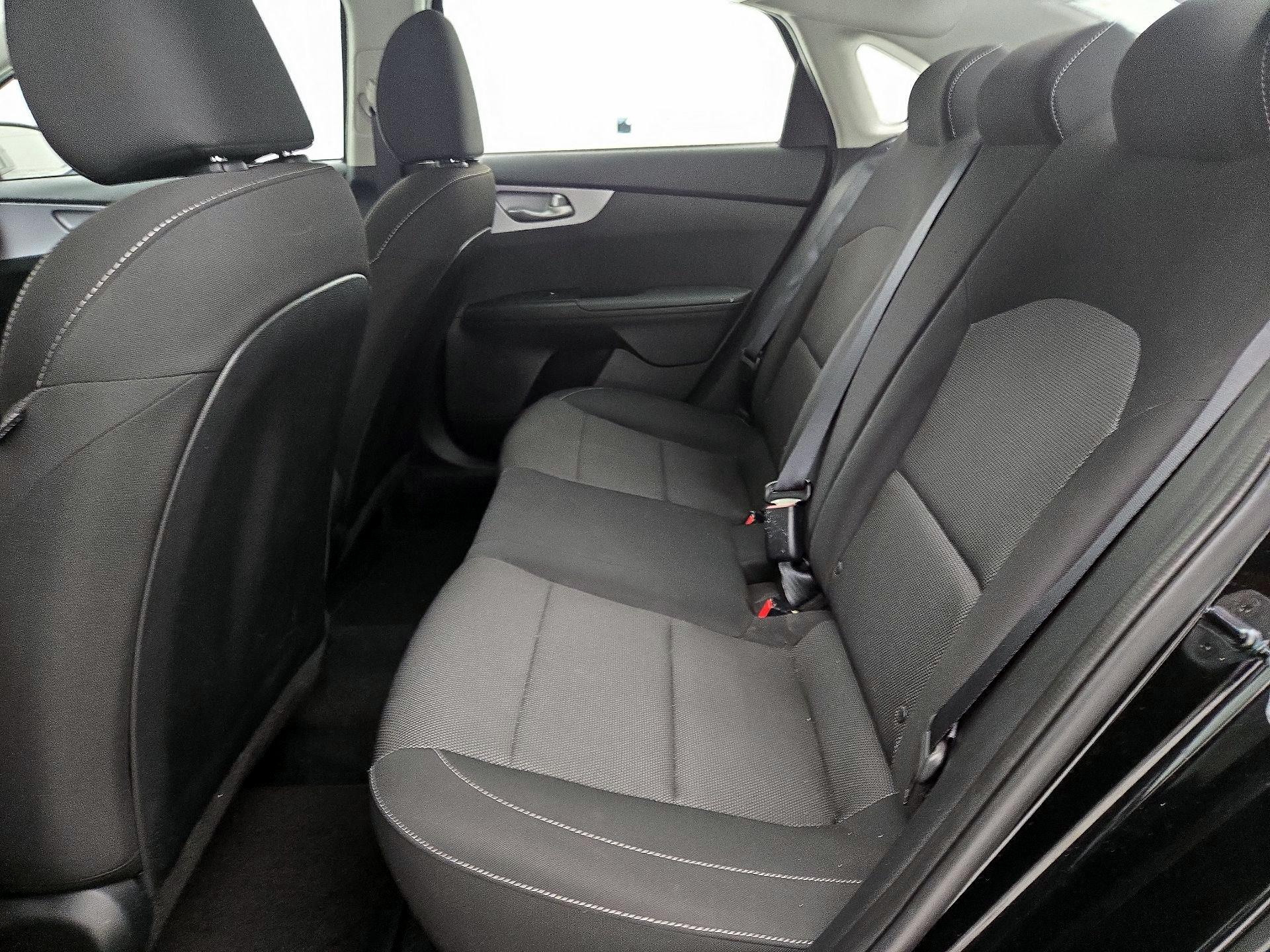 Thumbnail: 2024 Kia Forte - 19