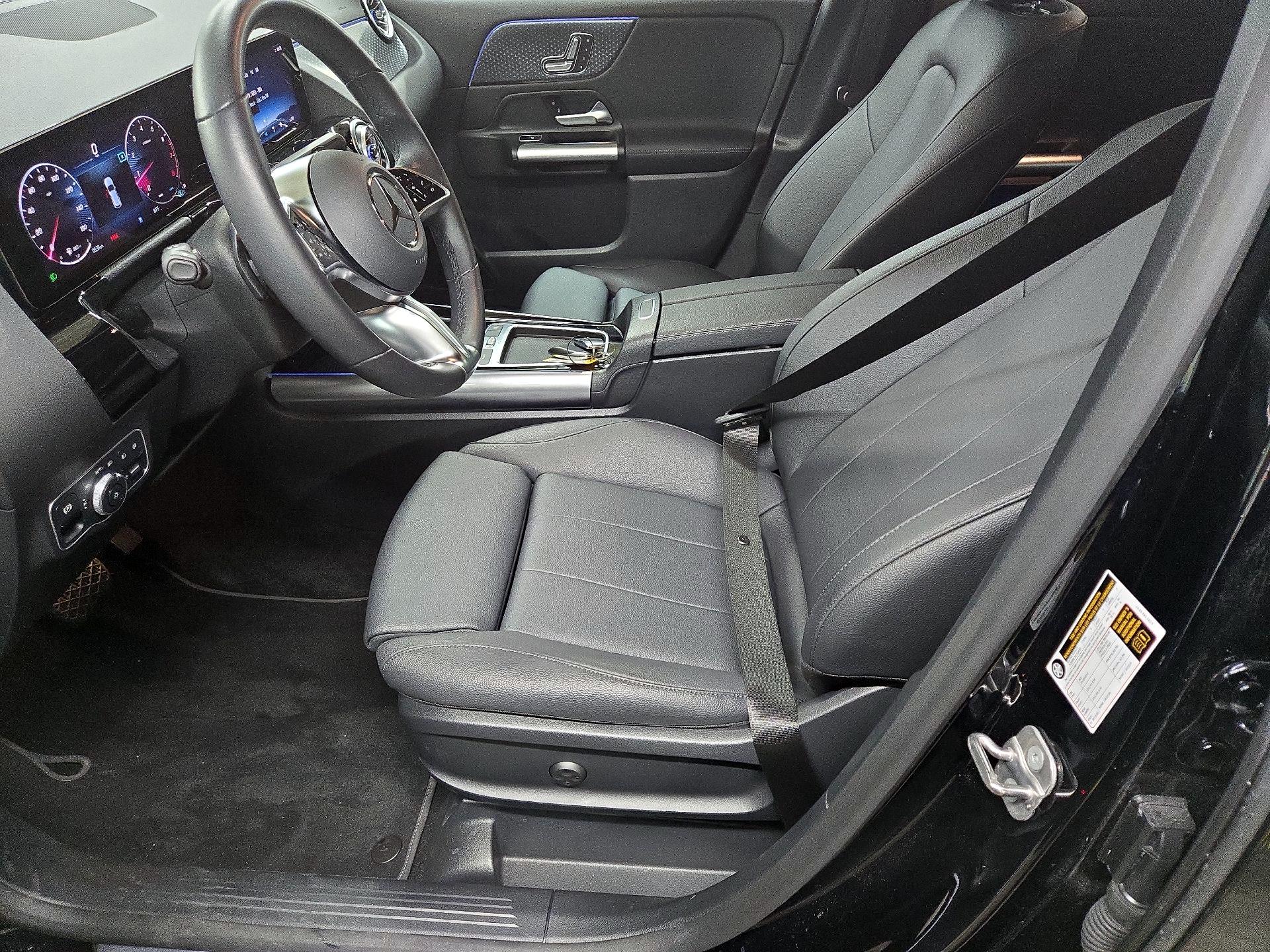 Thumbnail: 2025 Mercedes-Benz GLA - 11