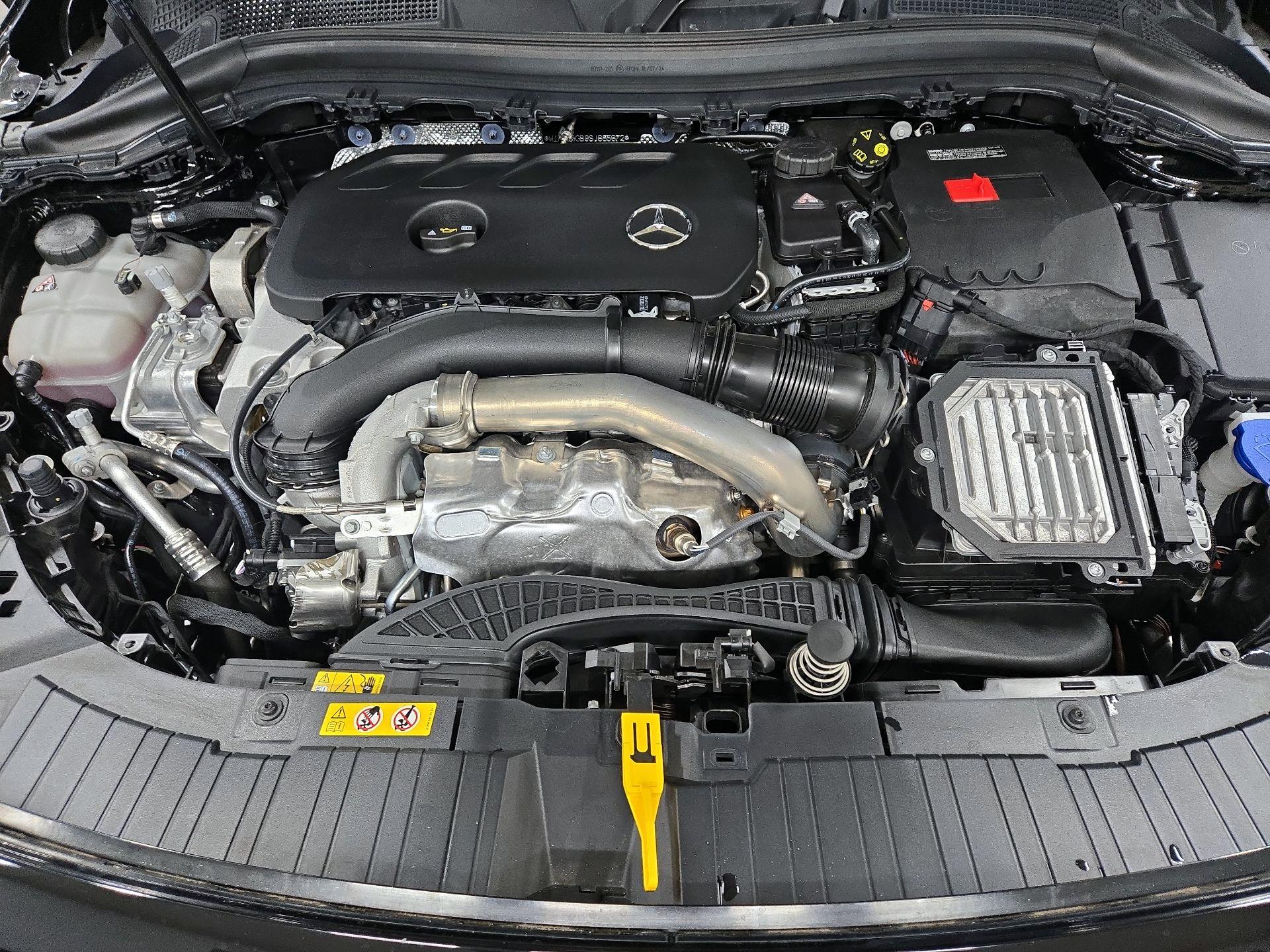 Thumbnail: 2025 Mercedes-Benz GLA - 19