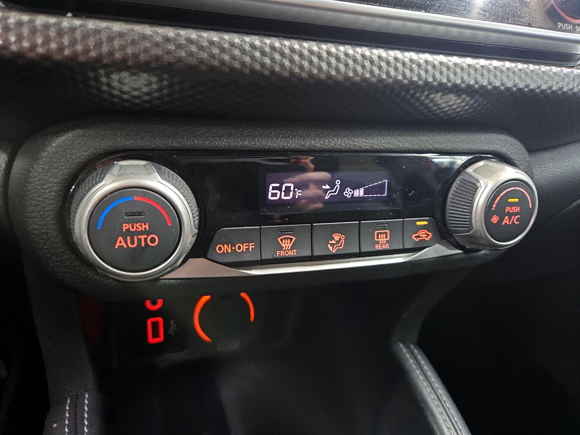 Thumbnail: 2020 Nissan Kicks - 15