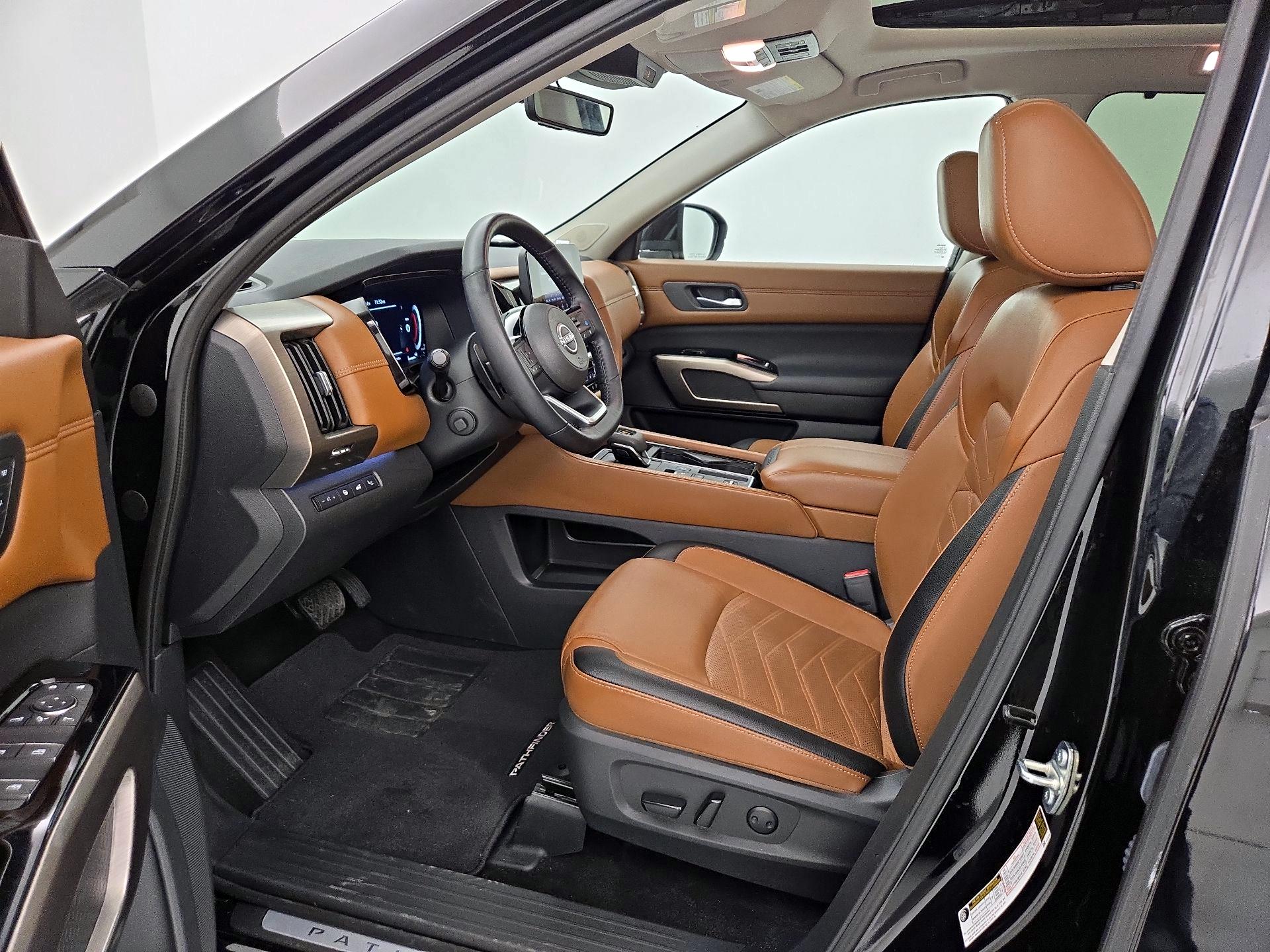 Thumbnail: 2024 Nissan Pathfinder - 11