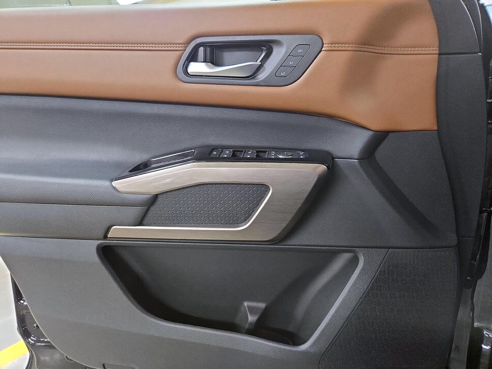 Thumbnail: 2024 Nissan Pathfinder - 12