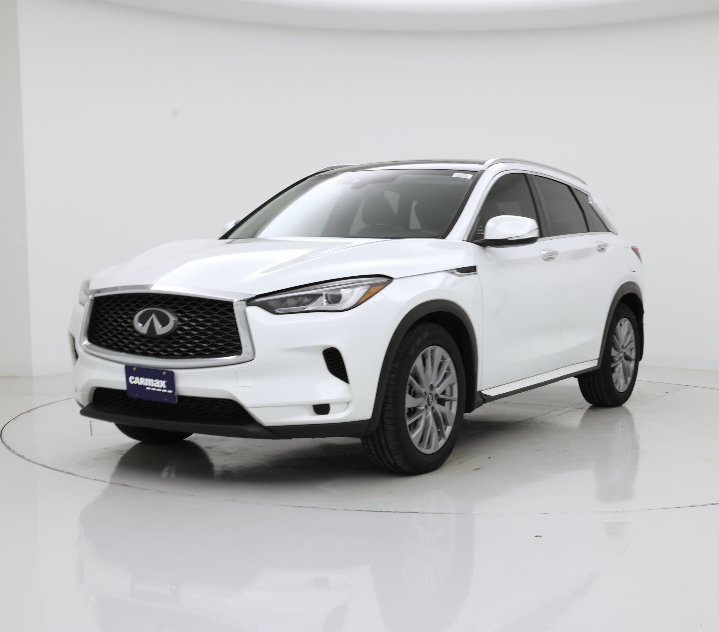 Thumbnail: 2023 INFINITI QX50 - 4