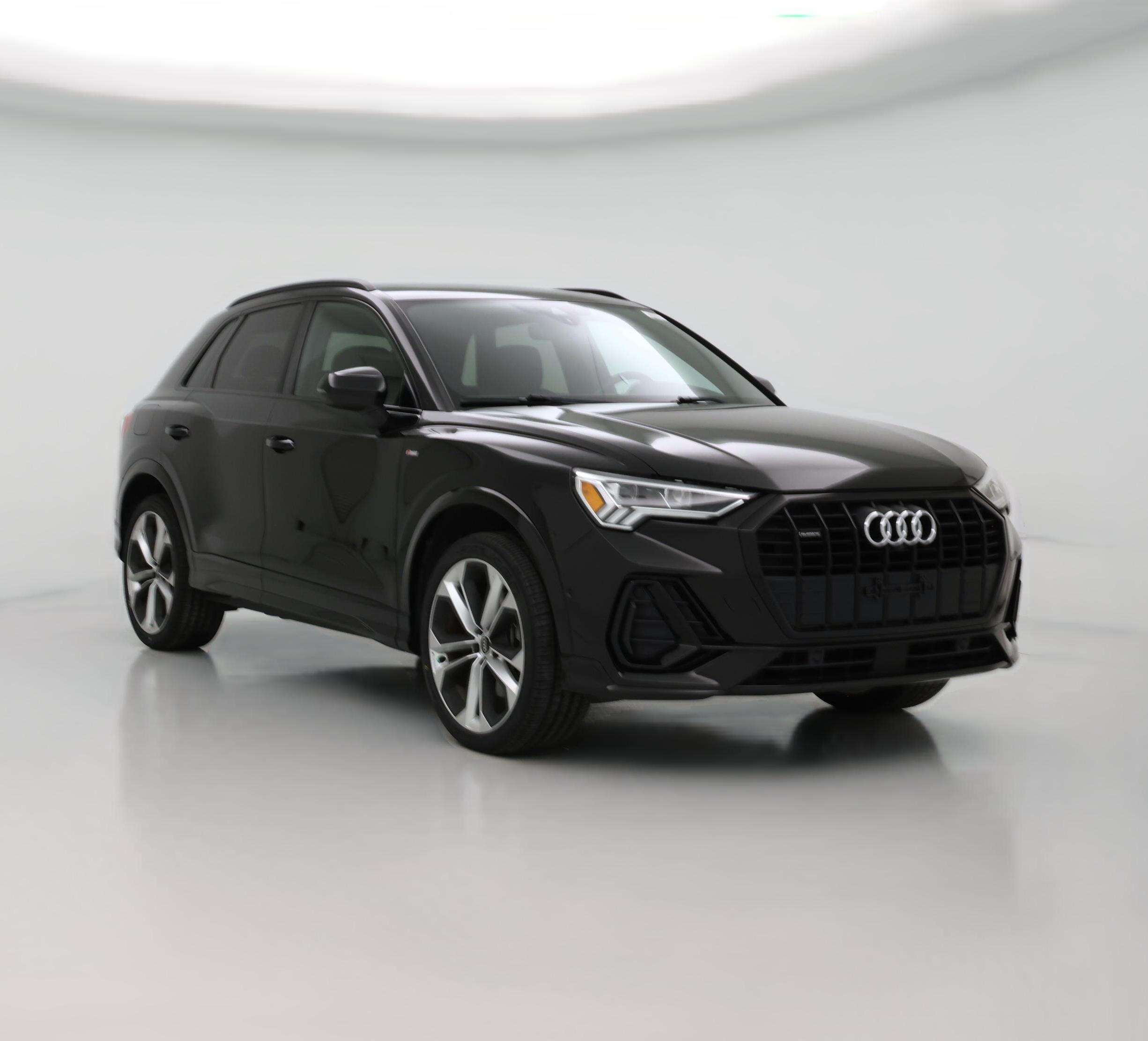 Thumbnail: 2021 Audi Q3 - 1