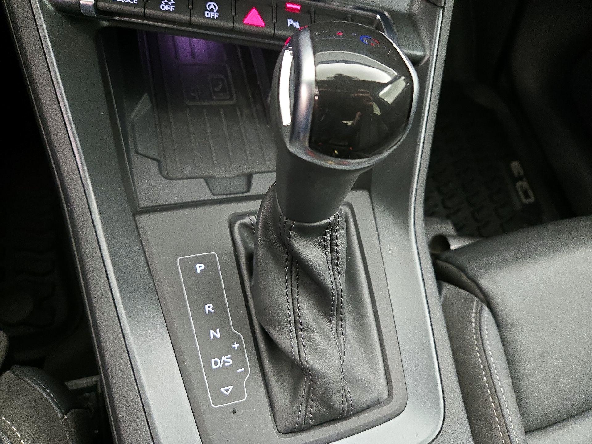 Thumbnail: 2021 Audi Q3 - 17